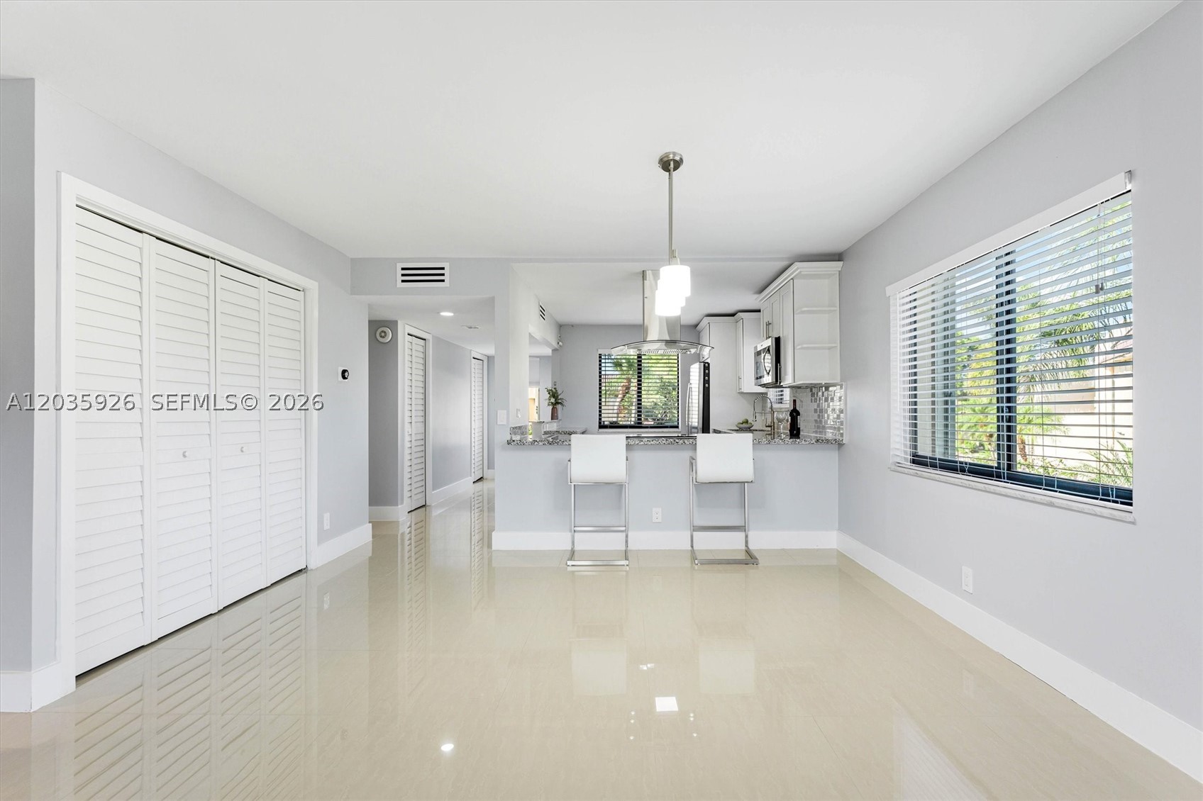 GARDENS AT BONAVENTURE 14 - Residential Lease
