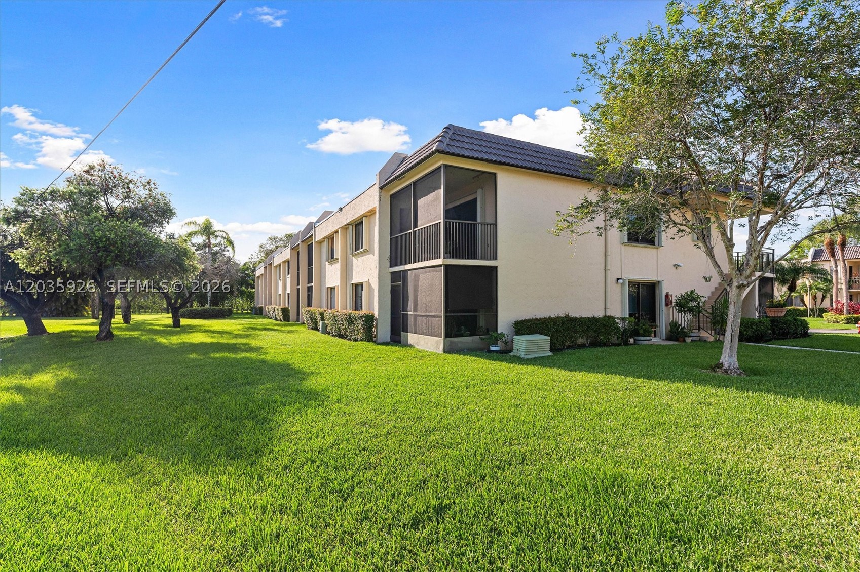 GARDENS AT BONAVENTURE 14 - Residential Lease
