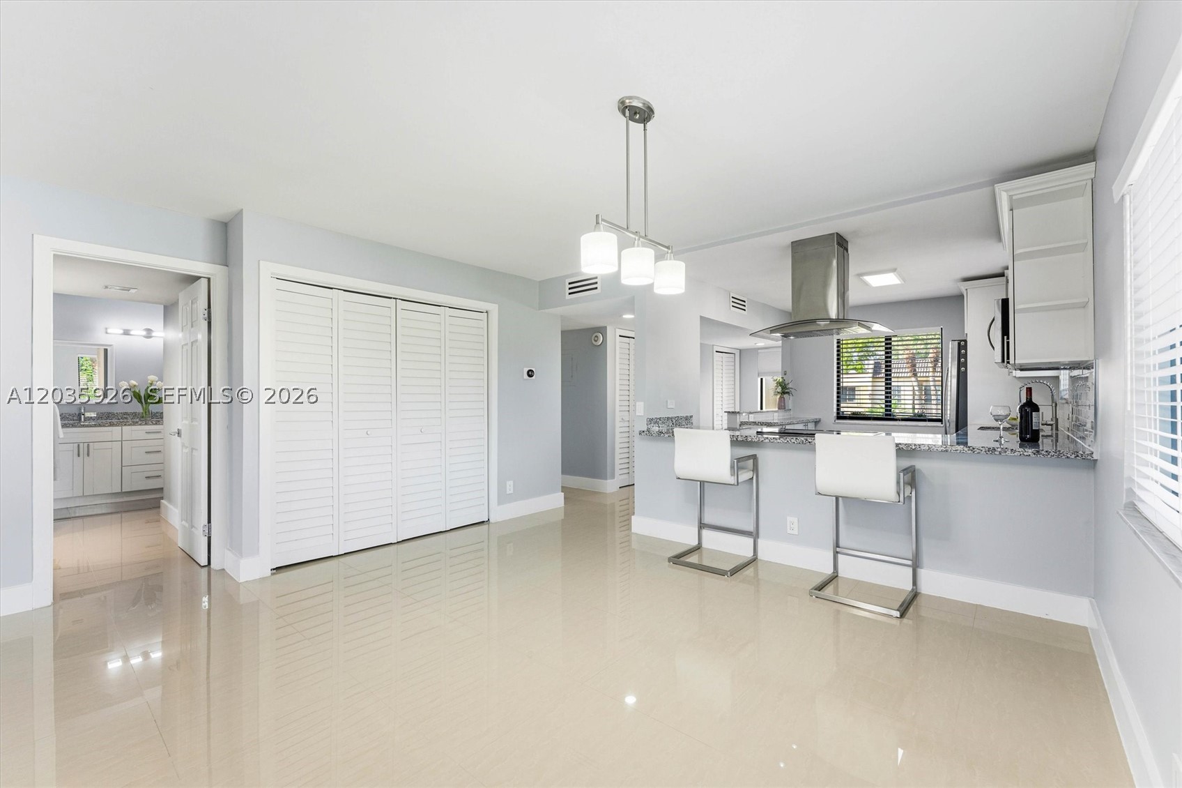 GARDENS AT BONAVENTURE 14 - Residential Lease