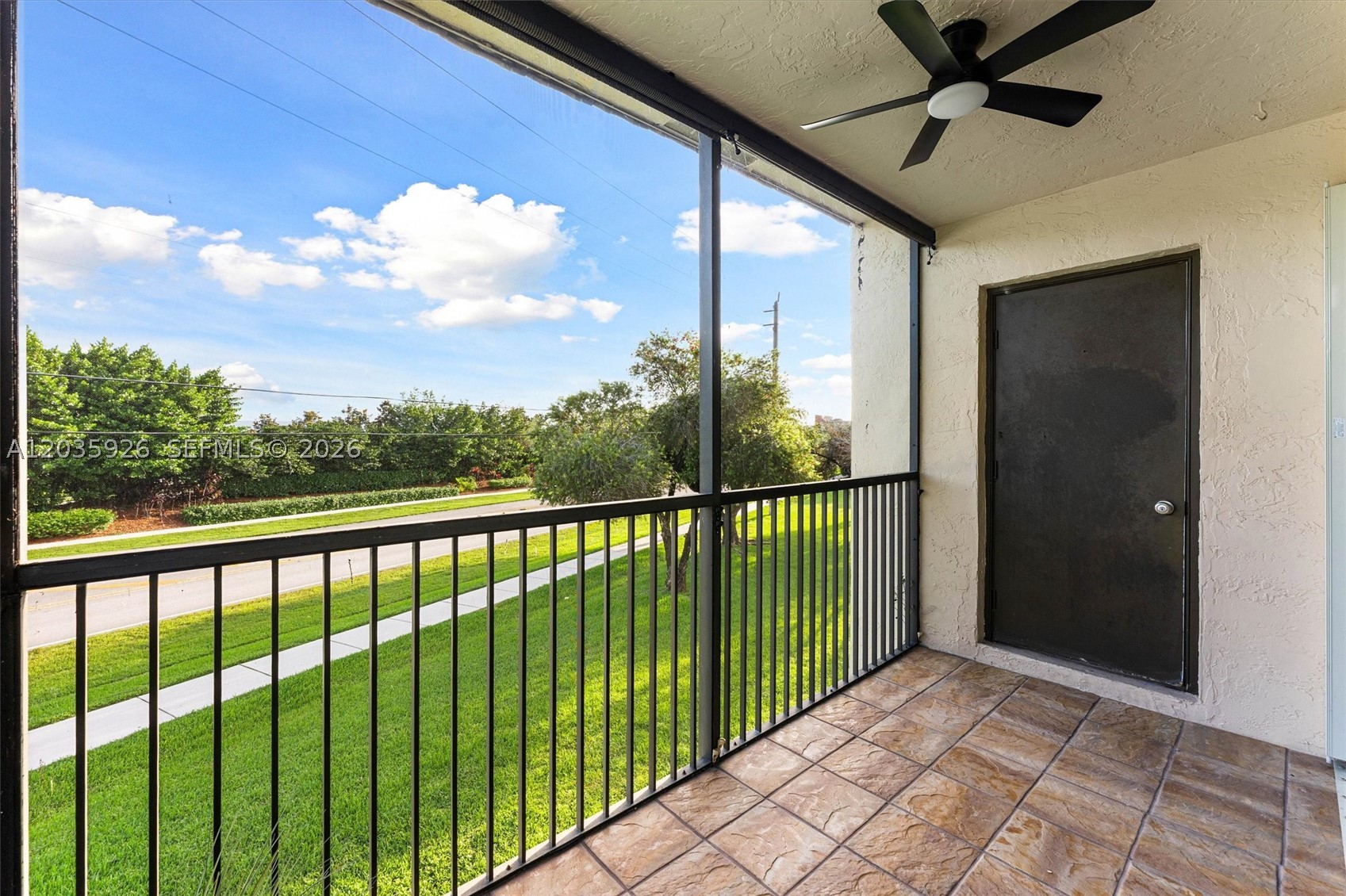 GARDENS AT BONAVENTURE 14 - Residential Lease