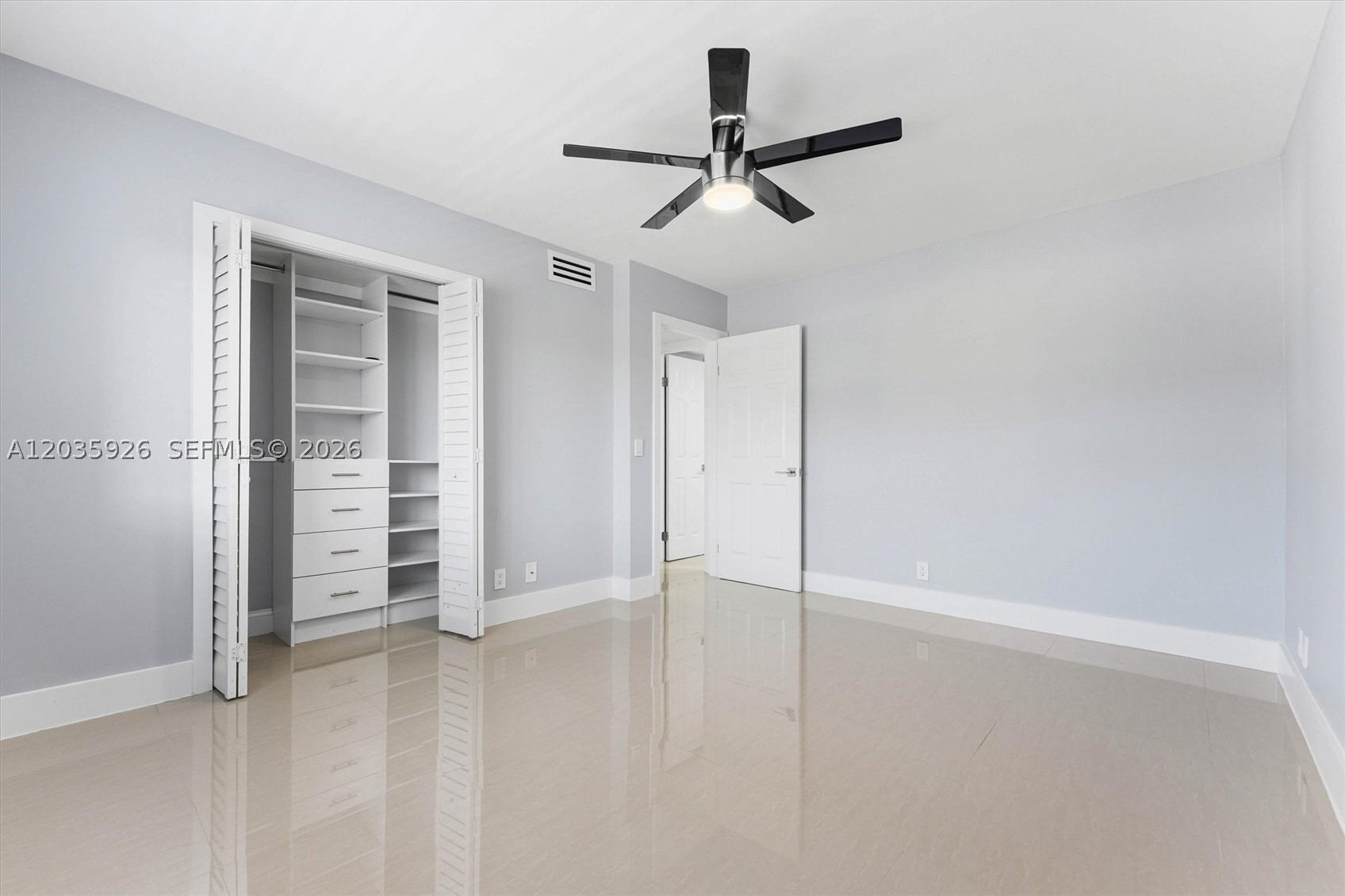 GARDENS AT BONAVENTURE 14 - Residential Lease