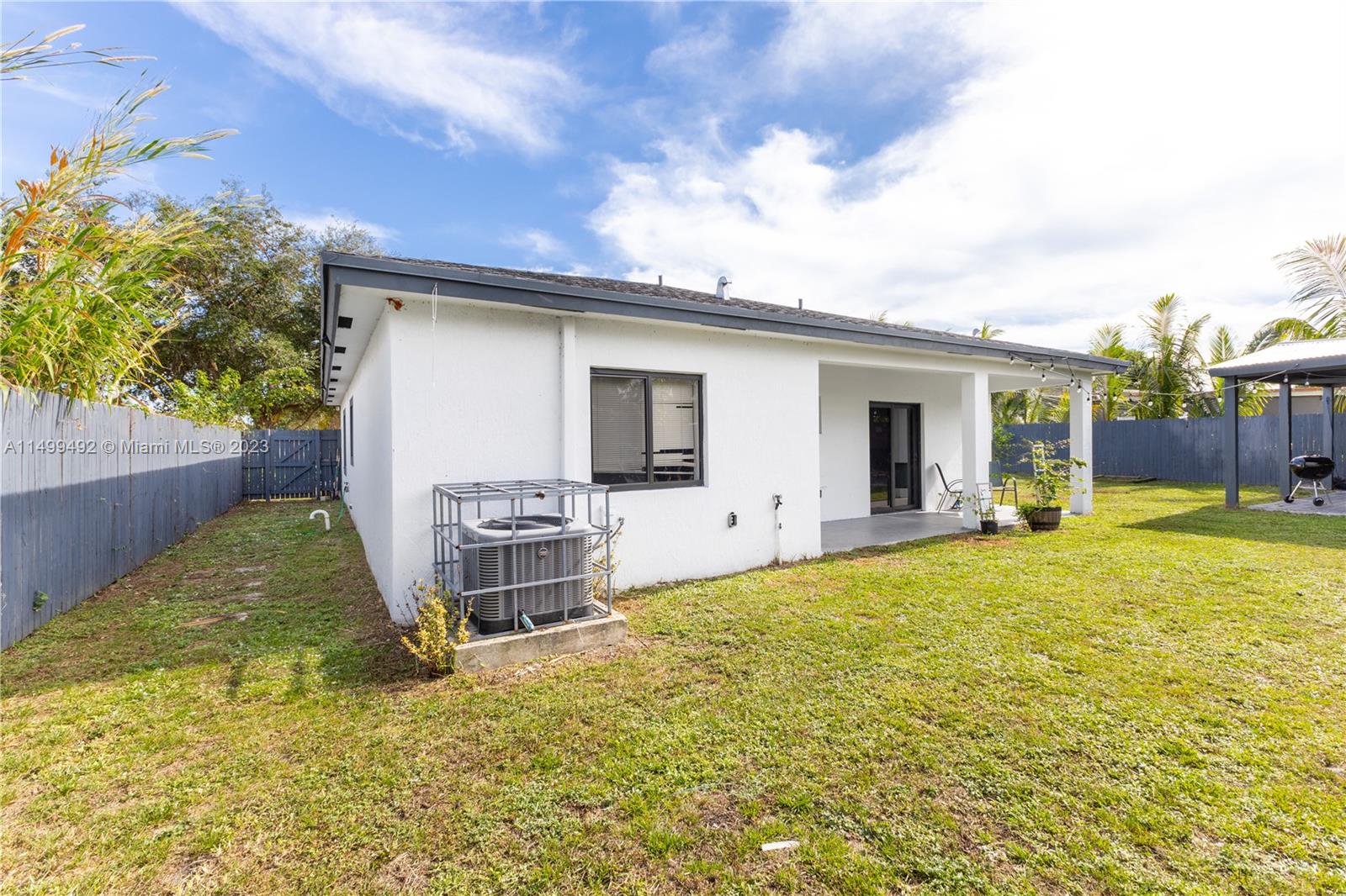 RANDALL PK 1ST ADDN - Residential