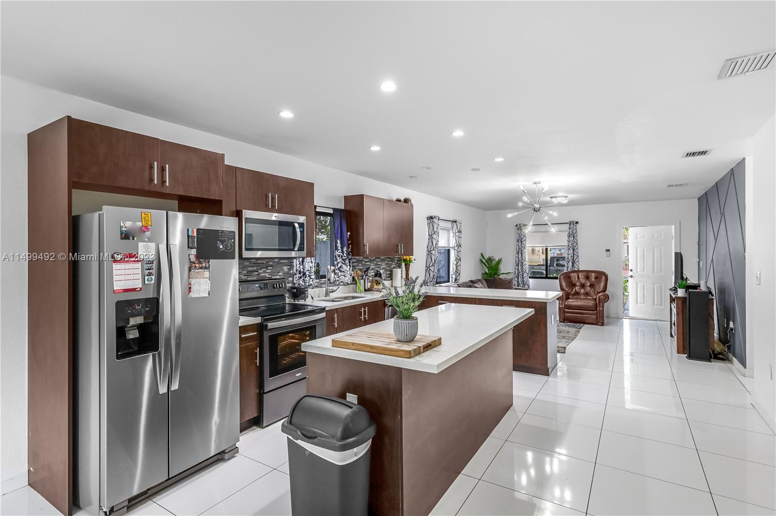 RANDALL PK 1ST ADDN - Residential