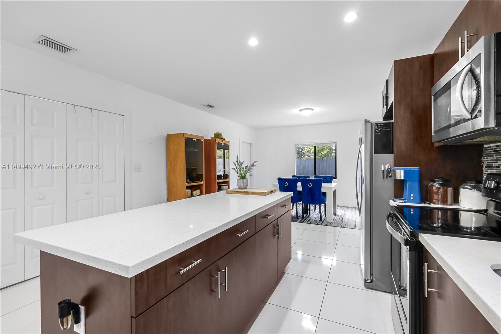RANDALL PK 1ST ADDN - Residential