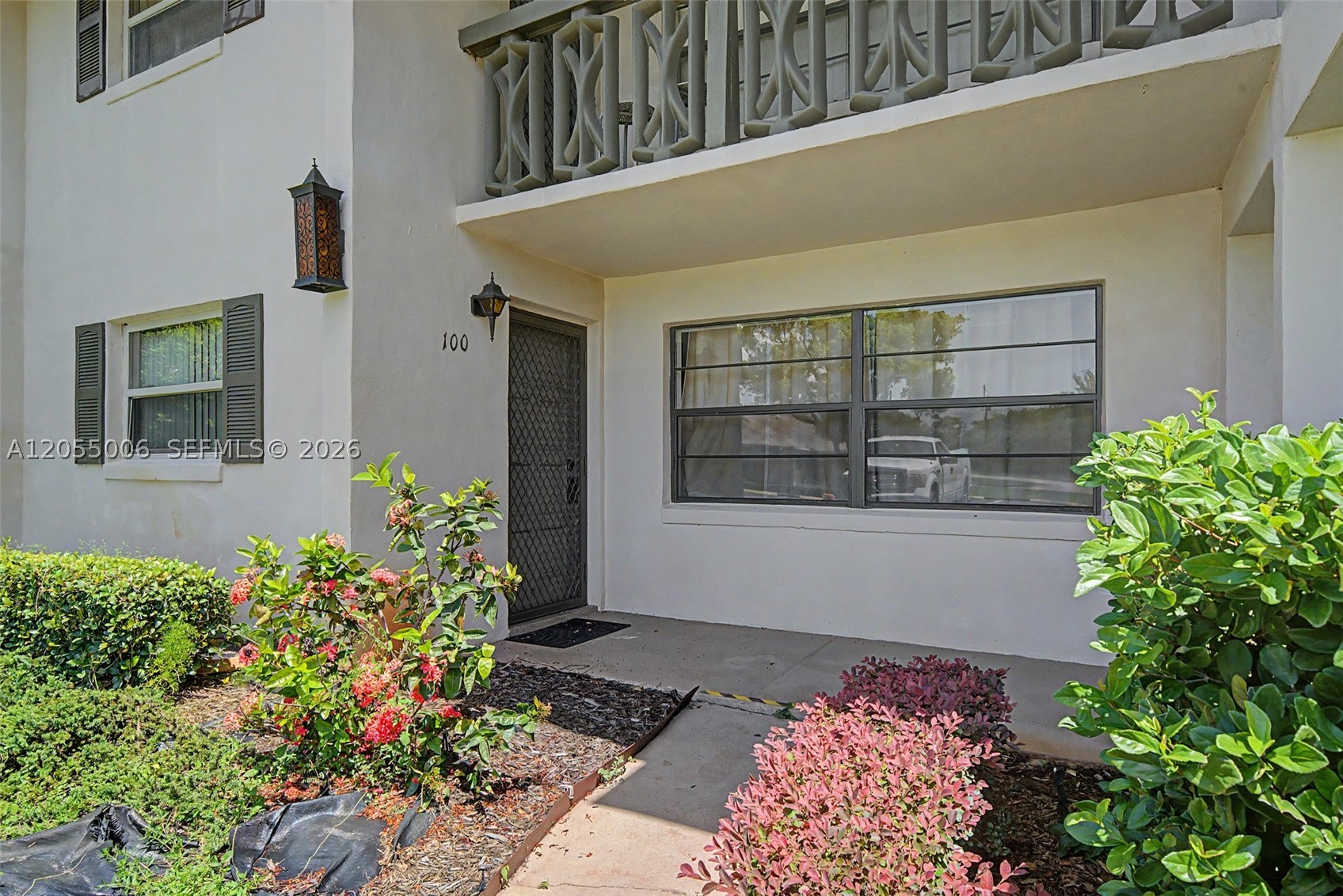 MASTERS FIRST CONDO - Residential