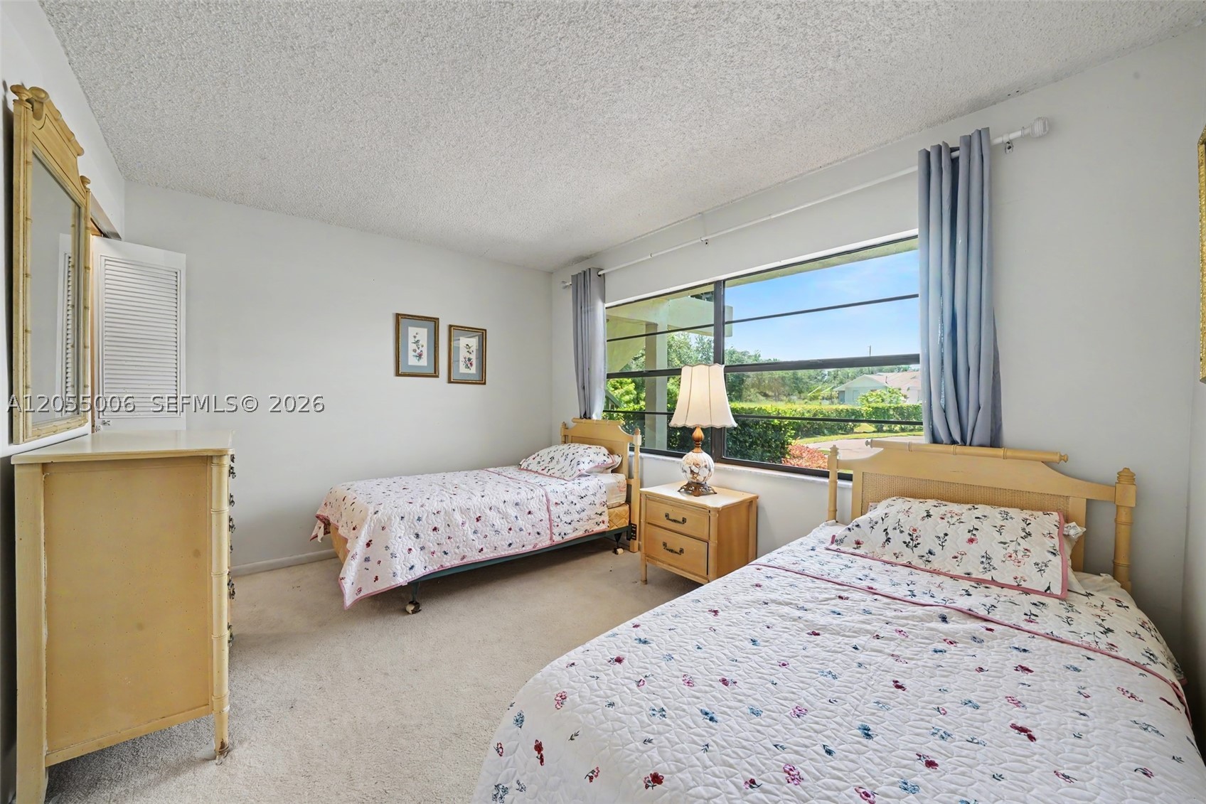 MASTERS FIRST CONDO - Residential