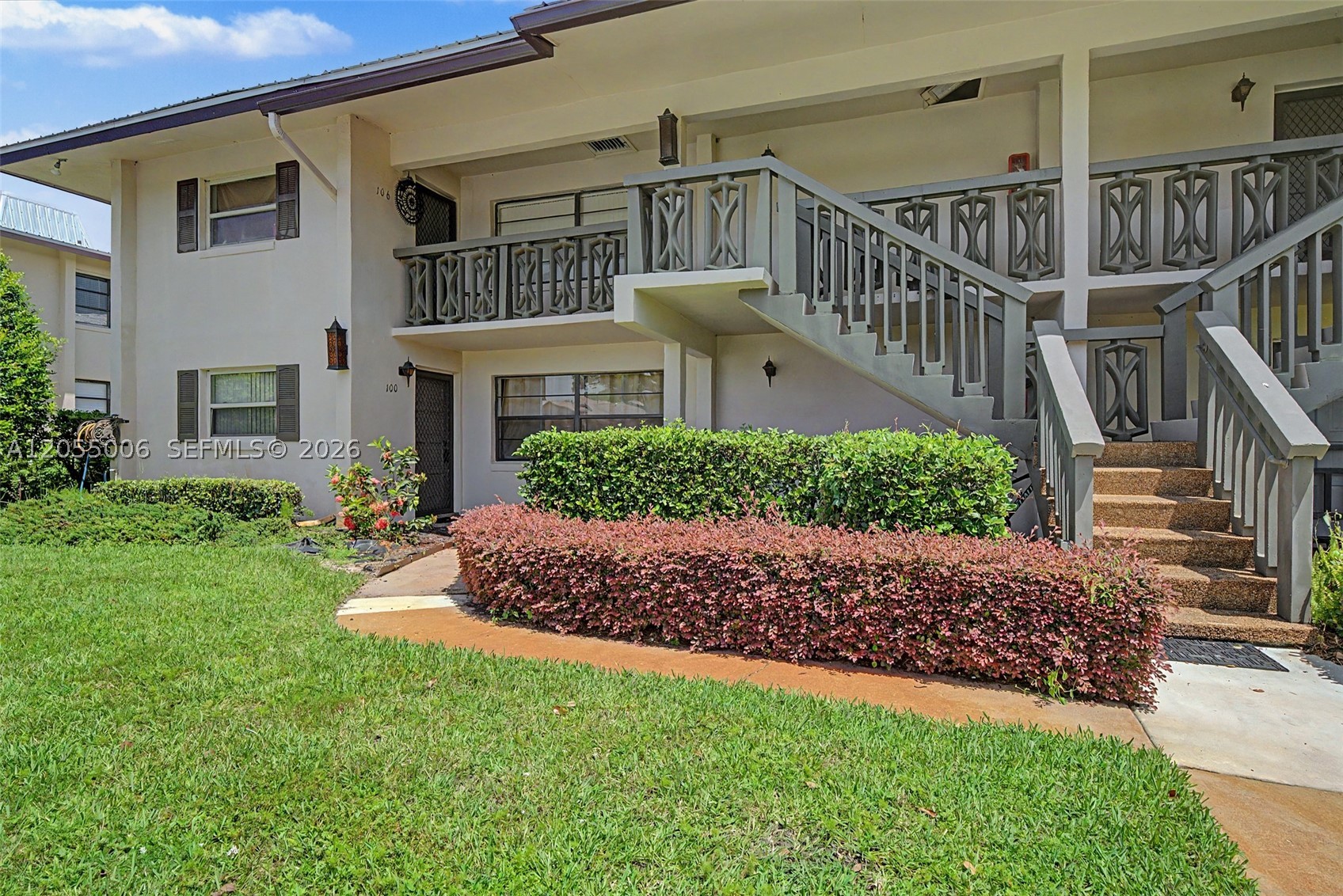 MASTERS FIRST CONDO - Residential