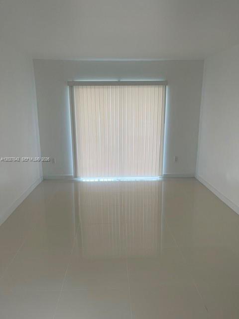 TALL TREES CONDO - Residential