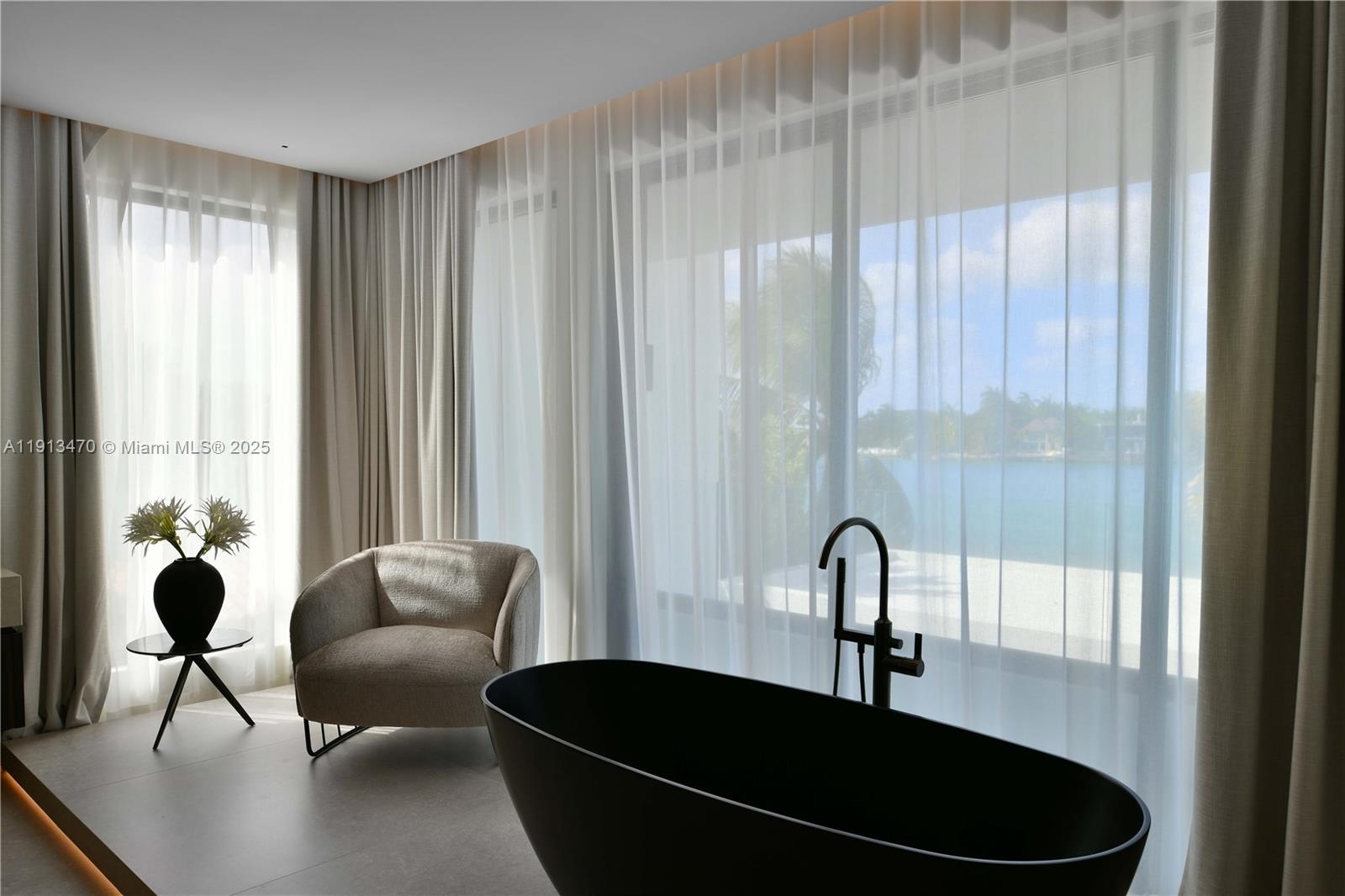 HIBISCUS ISLAND - Residential
