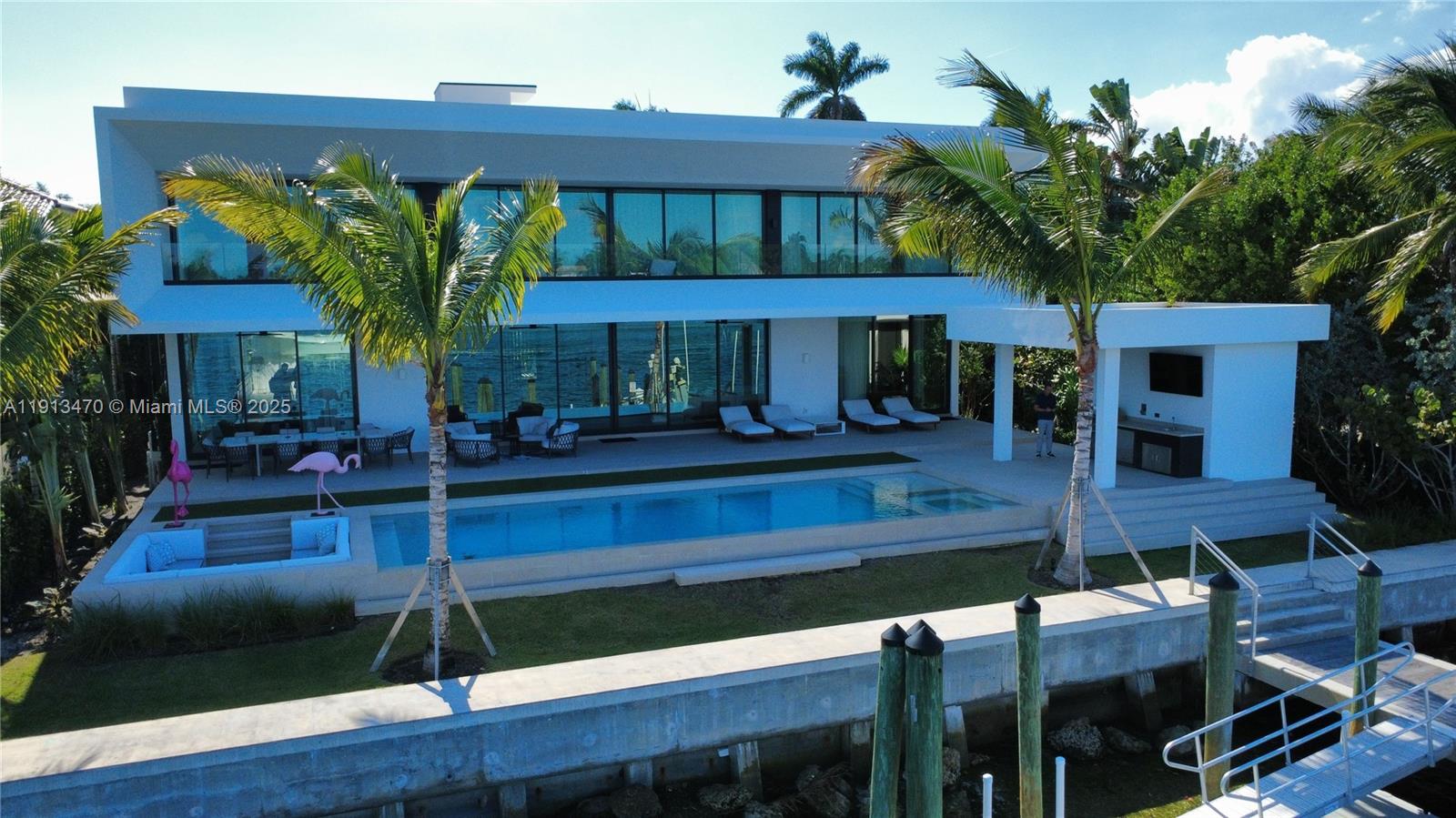 HIBISCUS ISLAND - Residential
