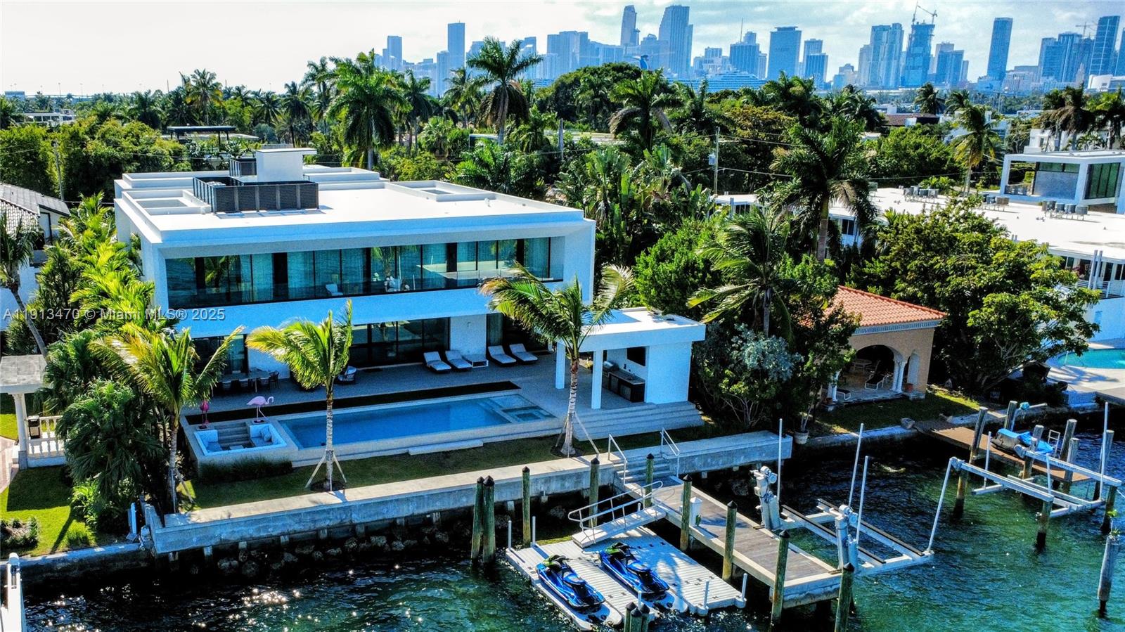 HIBISCUS ISLAND - Residential