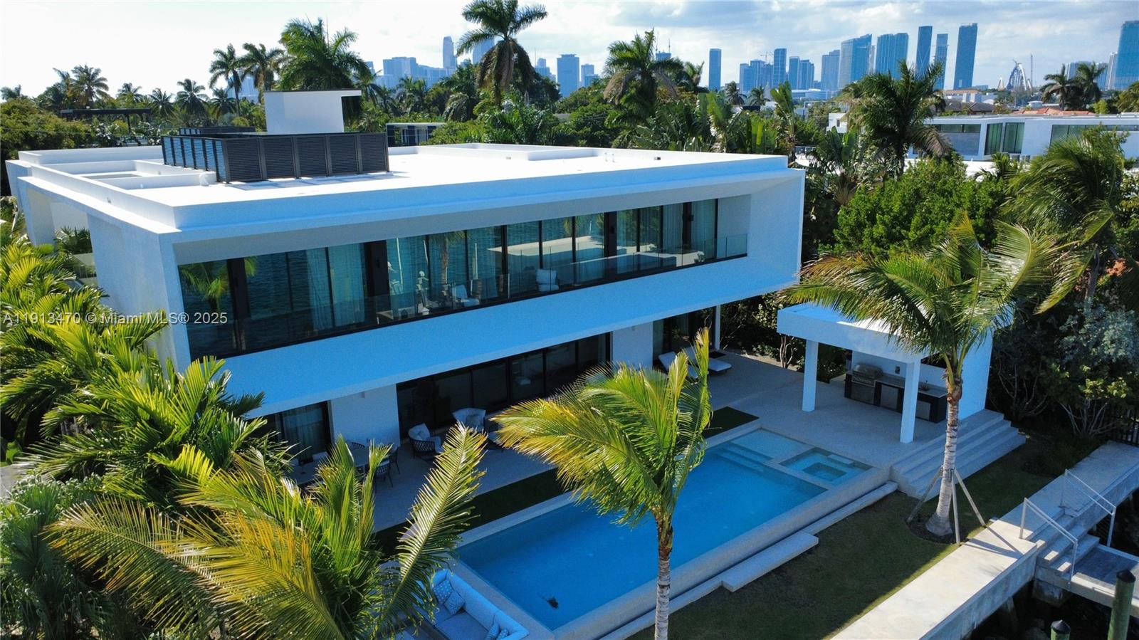 HIBISCUS ISLAND - Residential
