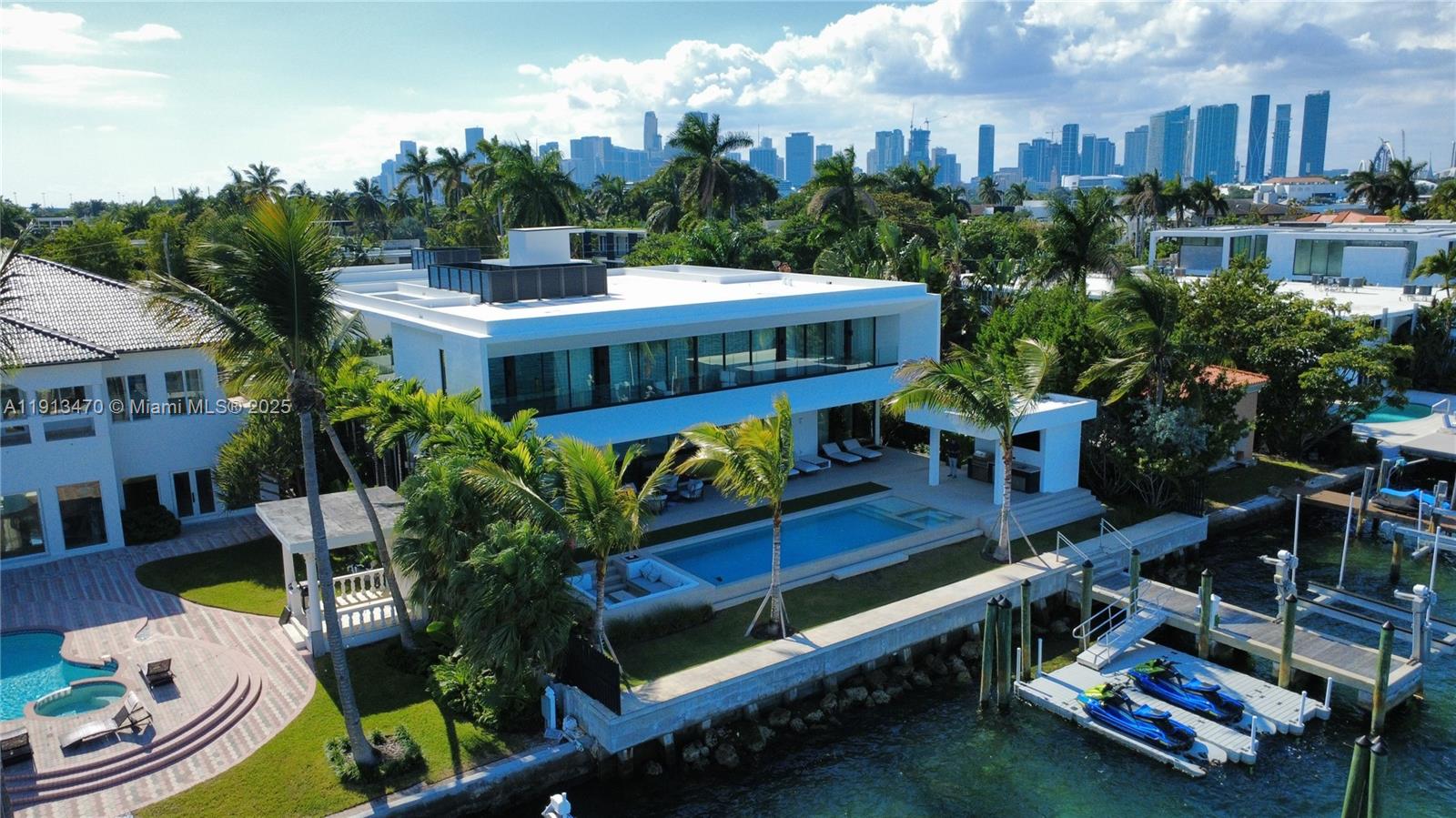 HIBISCUS ISLAND - Residential