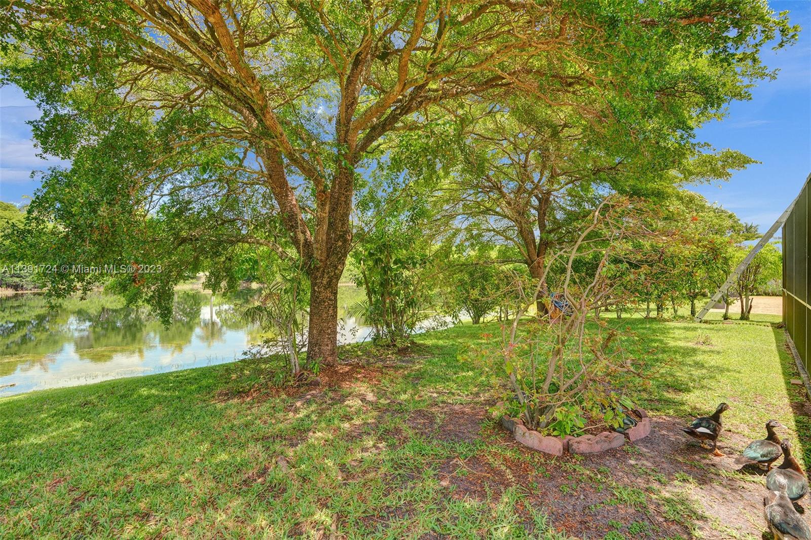 SILVER LAKES PHASE III RE - Residential