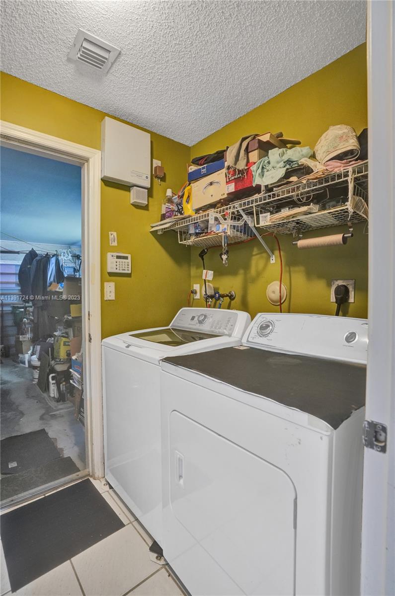 SILVER LAKES PHASE III RE - Residential