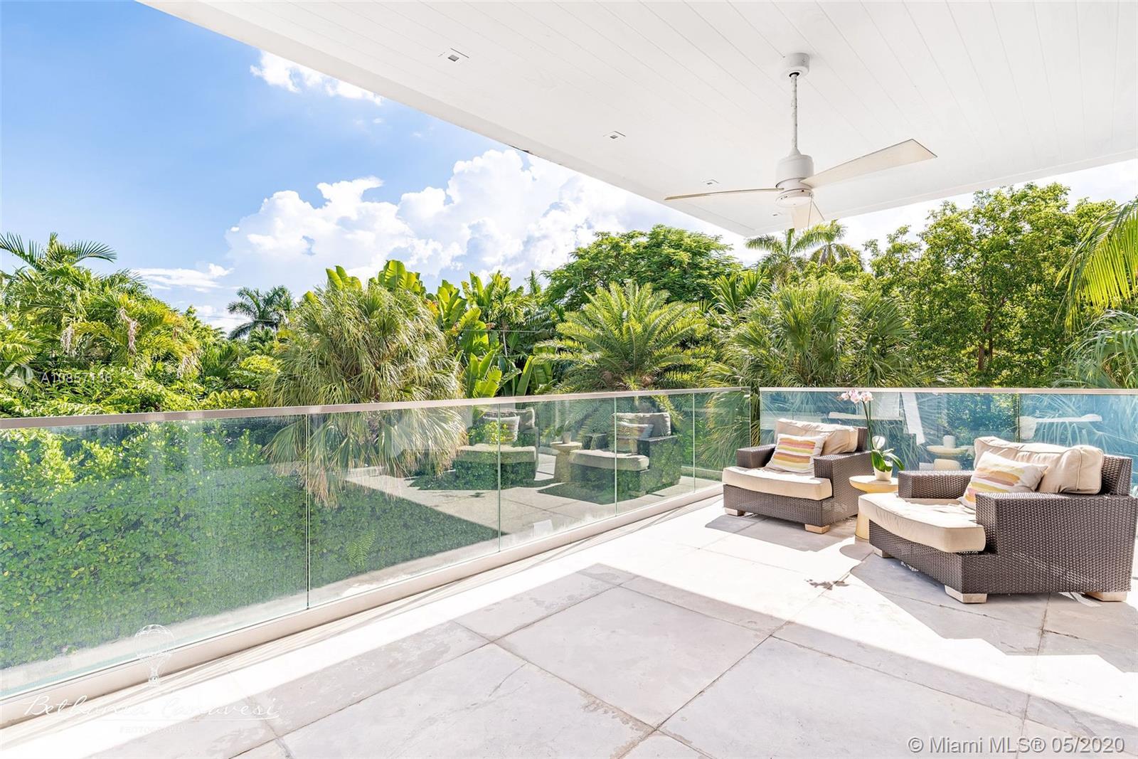 TROPICAL ISLE HOMES SUB 4 - Residential