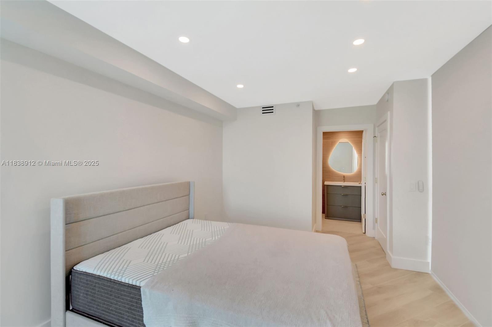 100 HIDDEN BAY CONDO - Residential