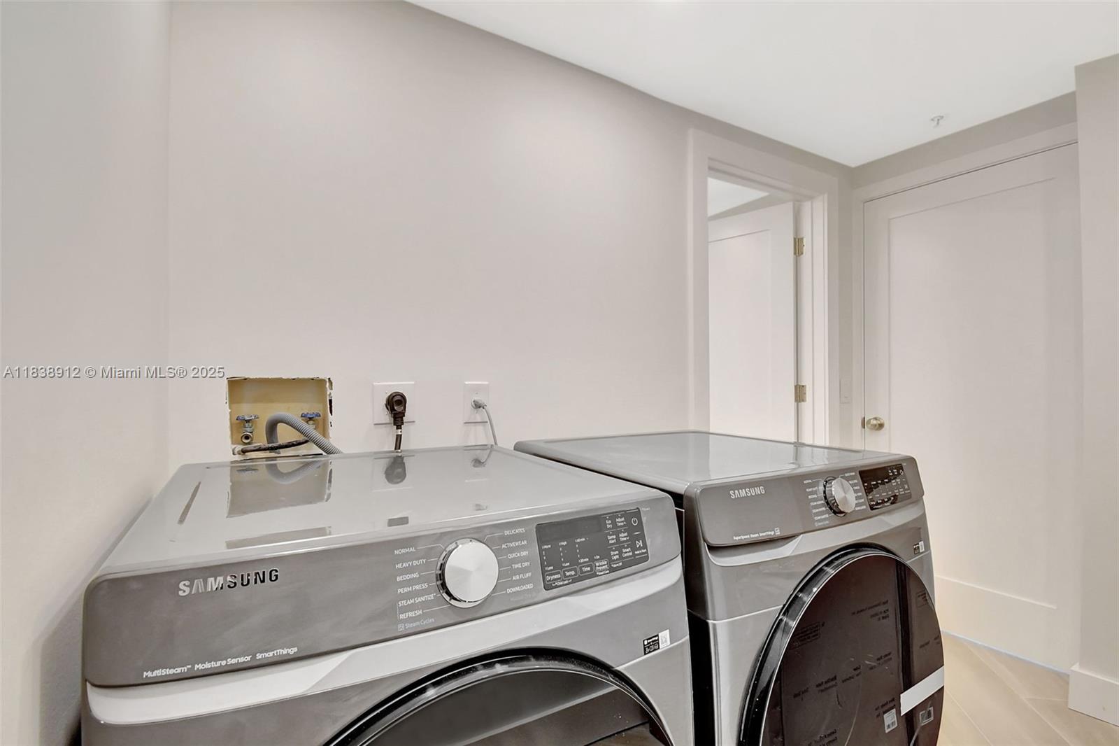 100 HIDDEN BAY CONDO - Residential