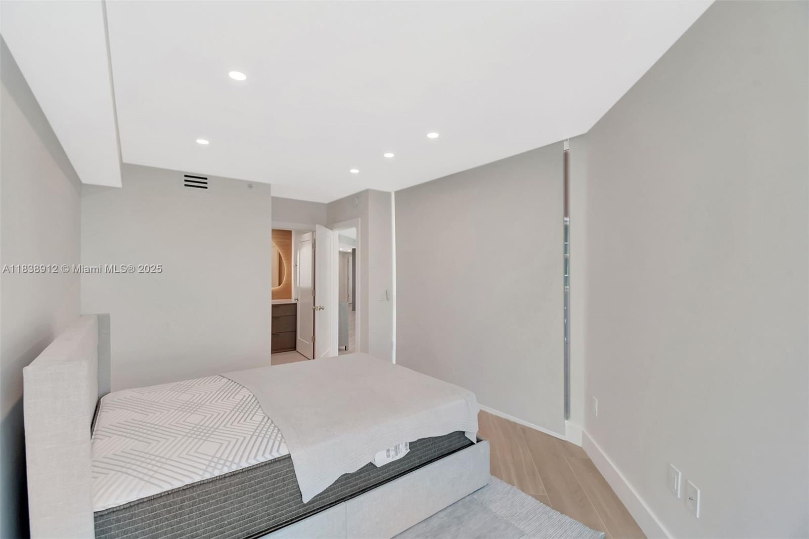 100 HIDDEN BAY CONDO - Residential