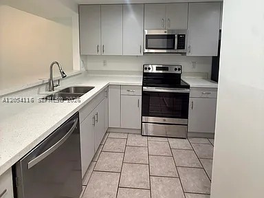 PINE LAKE VILLAGE CONDO - Residential Lease