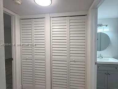 PINE LAKE VILLAGE CONDO - Residential Lease