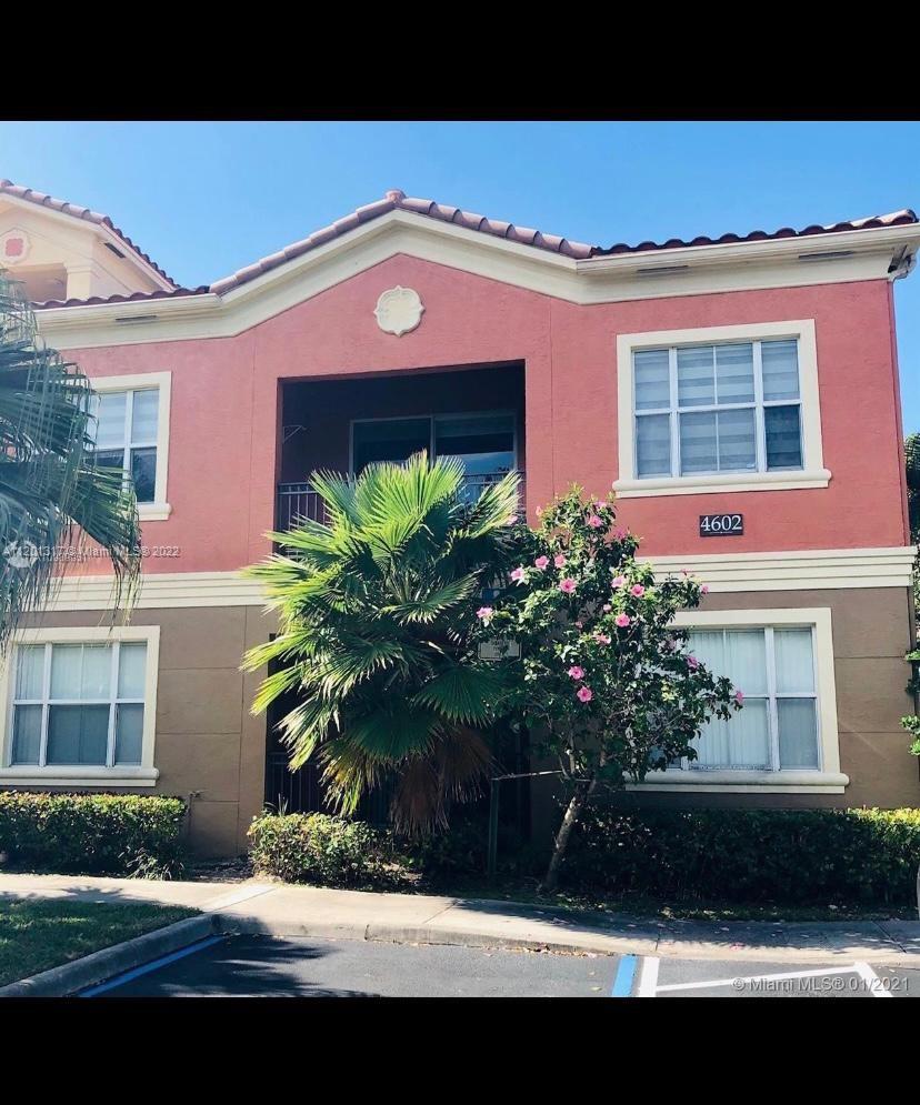 Beautiful Resort-Style Condominium located in gated complex VILLAGIO near I-75, A schools, restaurants, shopping, gas stations, hospitals. 24 hours private security plenty of parking. Second floor corner unit features 3 bedrooms and 2 bathrooms. Large closets, beautiful floors, modern blinds & impact windows. Living/Dining area open kitchen with SS appliances. AC, water heaters, washer & dryer. Master Bedroom has walking closet, master bathroom with tub & separate shower. Relax from your balcony. Resort Style amenities: basketball court, bbq area, volleyball, pool, children playground & splash area.
No Association Approval needed. Owner occupied. Showings available on weekends by appointment from 10am to 5pm, move in date July 1st.