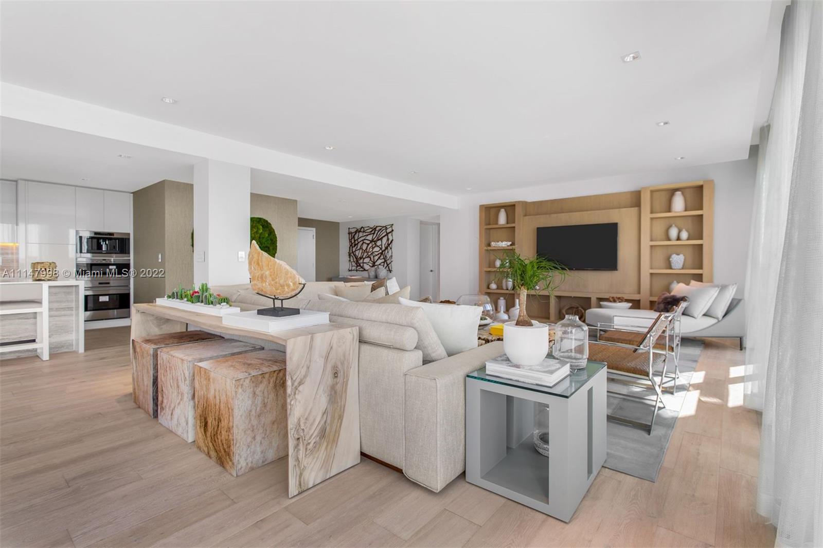 1 Hotel & Homes - Residential