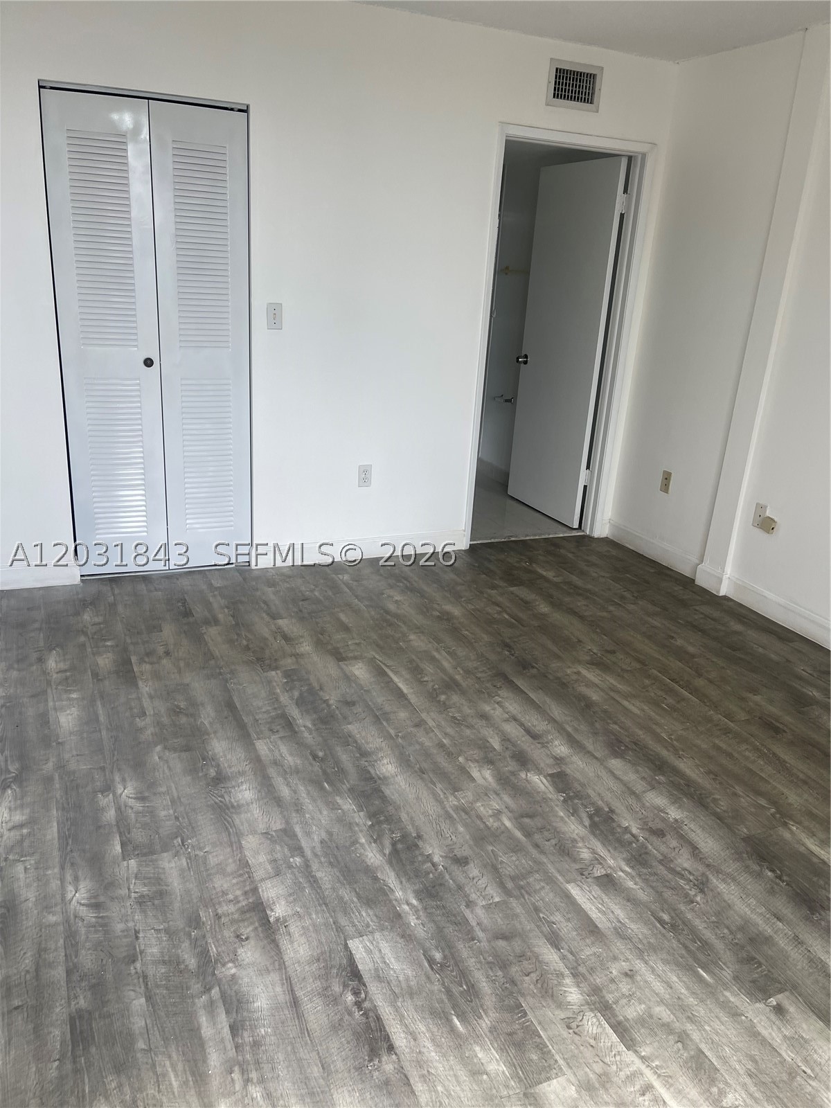 FLAMINGO COURT CONDO - Residential Lease