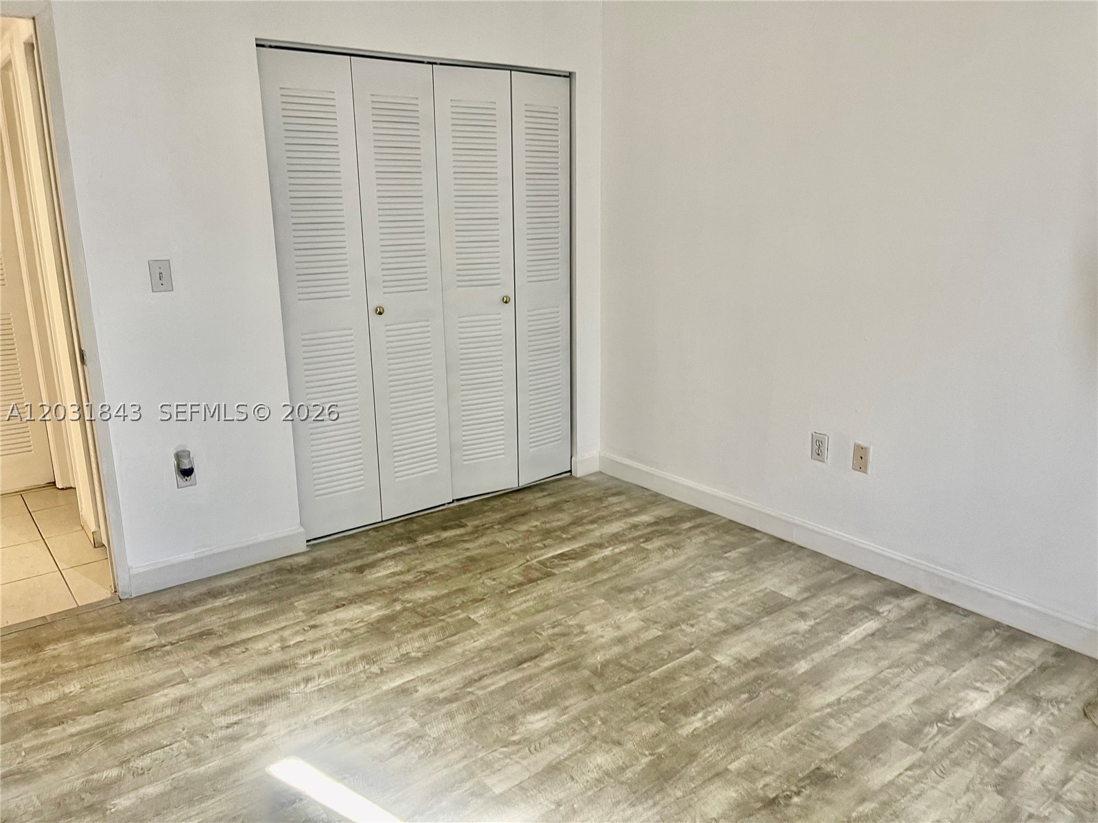 FLAMINGO COURT CONDO - Residential Lease