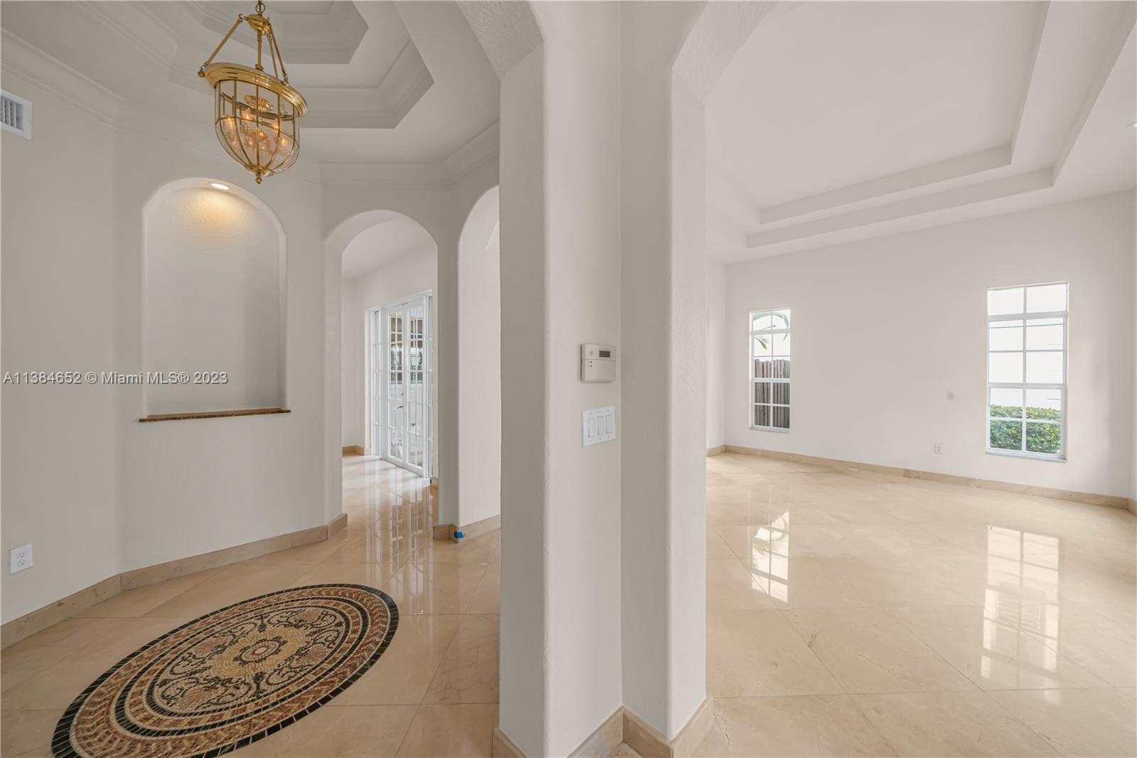 DORAL ISLES MEDITERRANEA - Residential