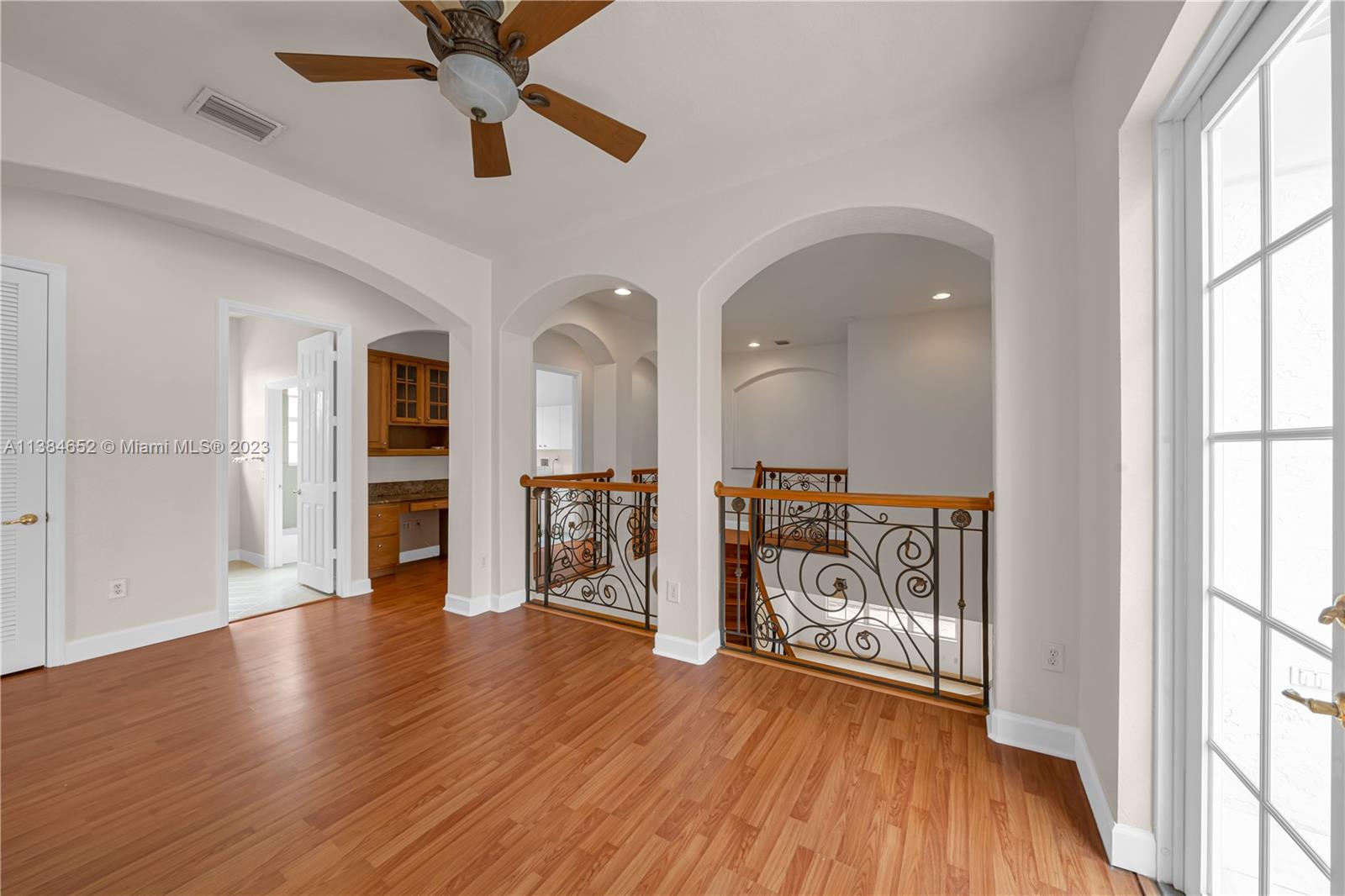 DORAL ISLES MEDITERRANEA - Residential