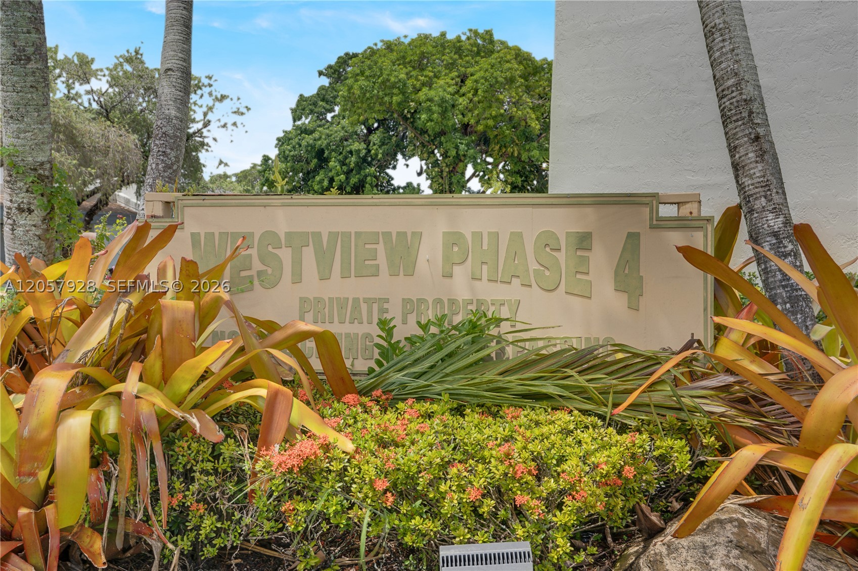 WESTVIEW CONDOMINIUM NO 4 - Residential