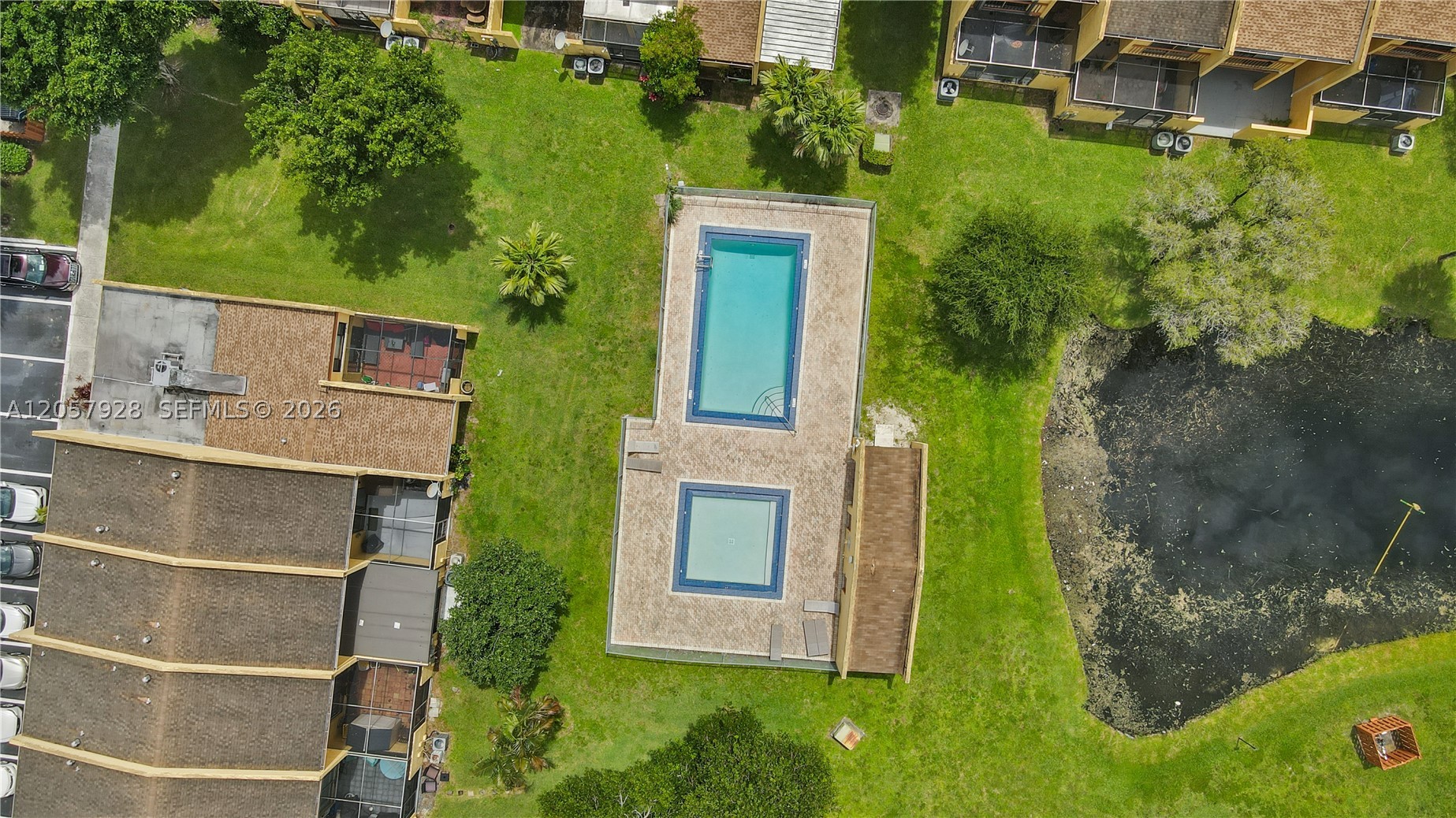 WESTVIEW CONDOMINIUM NO 4 - Residential