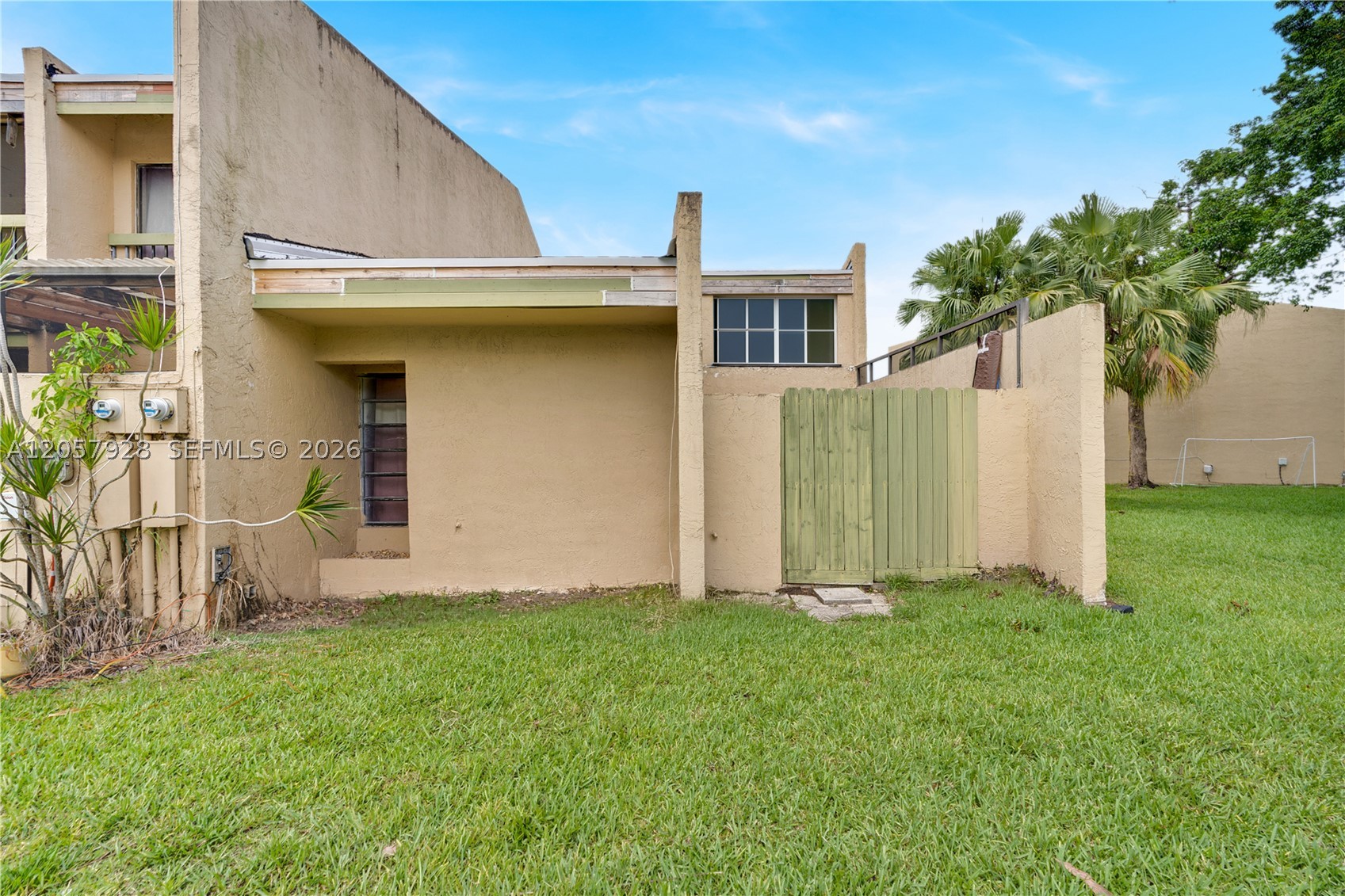 WESTVIEW CONDOMINIUM NO 4 - Residential