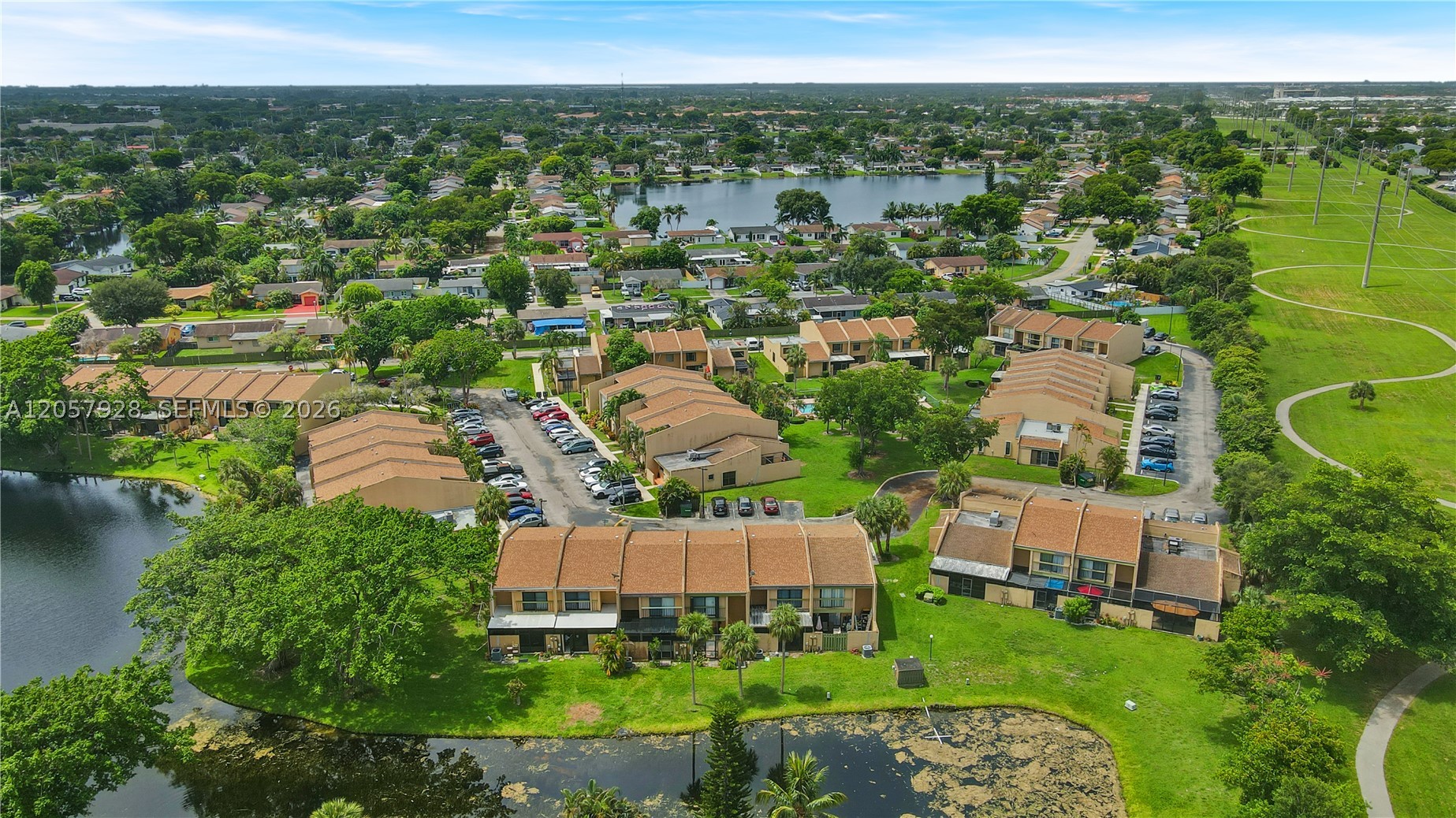 WESTVIEW CONDOMINIUM NO 4 - Residential