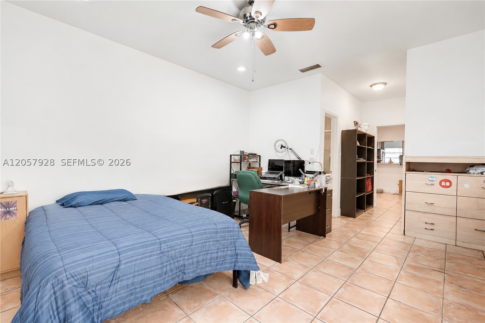 WESTVIEW CONDOMINIUM NO 4 - Residential