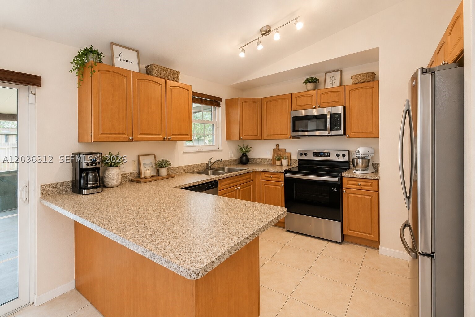 CHRISTYS ESTATES - Residential