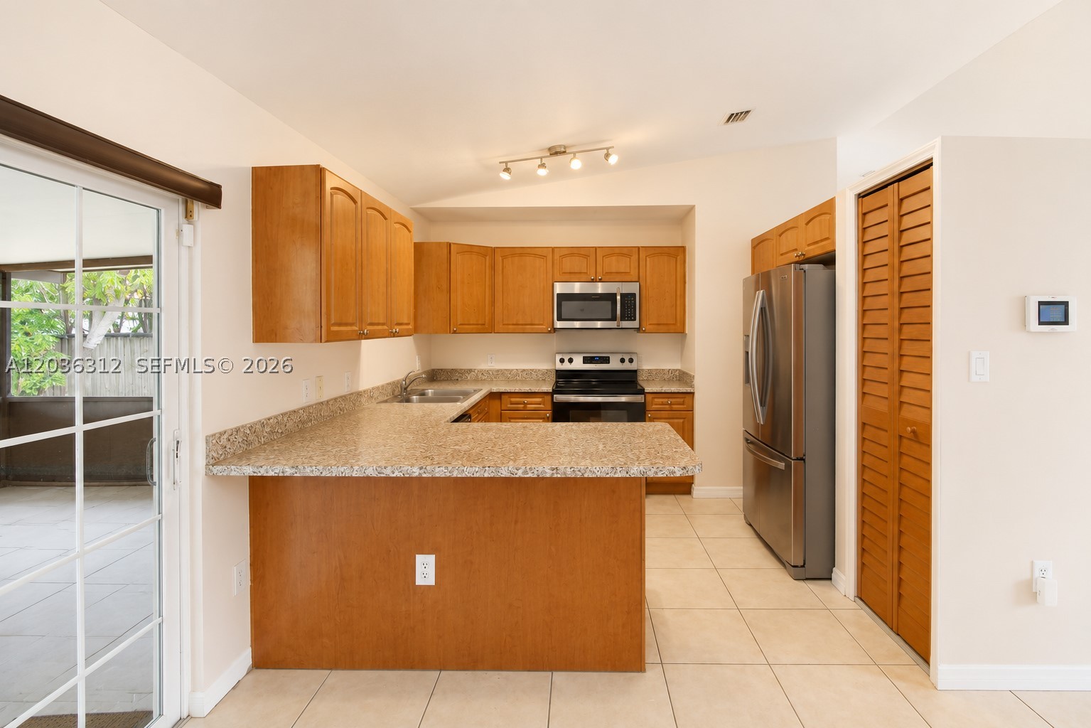 CHRISTYS ESTATES - Residential