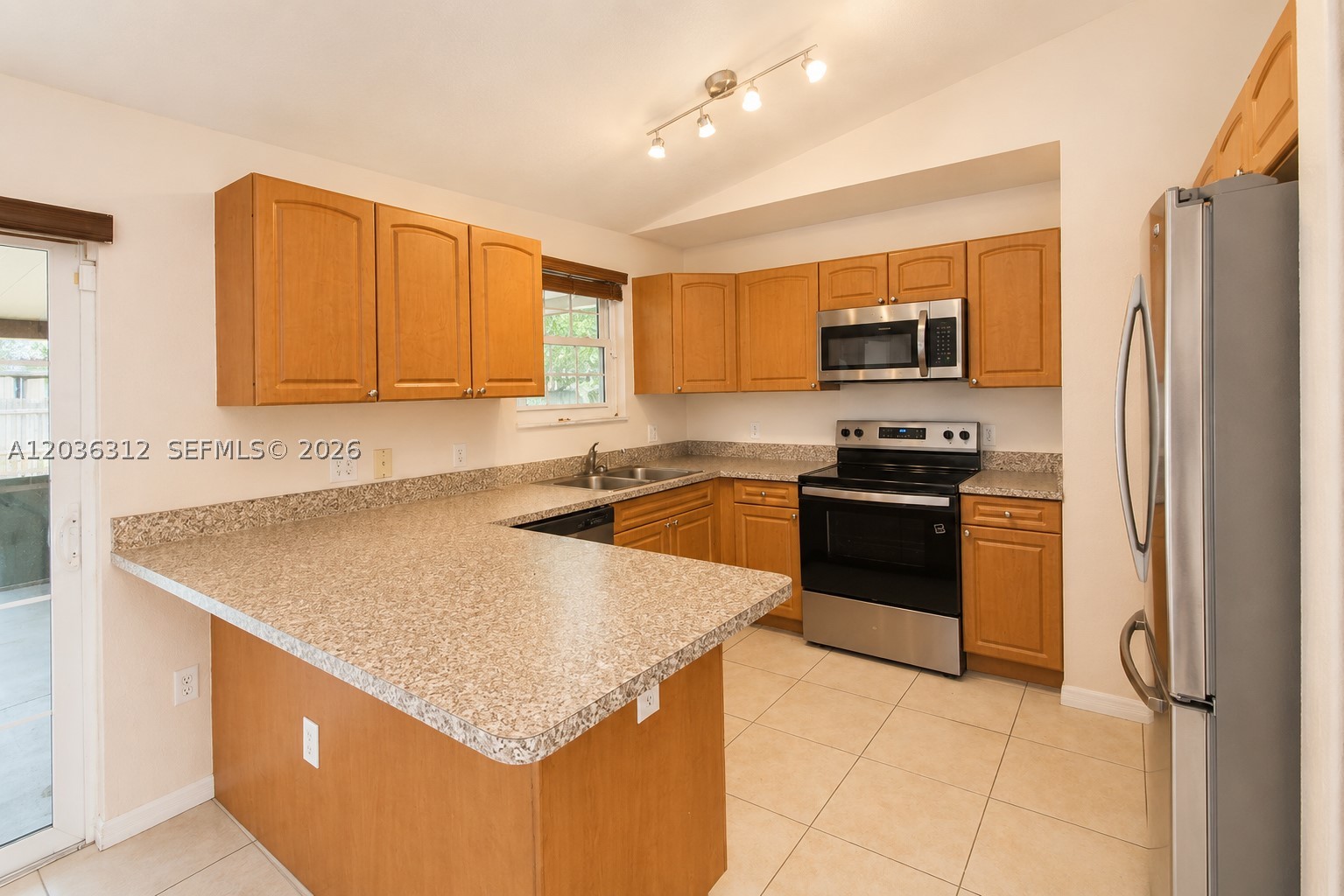 CHRISTYS ESTATES - Residential