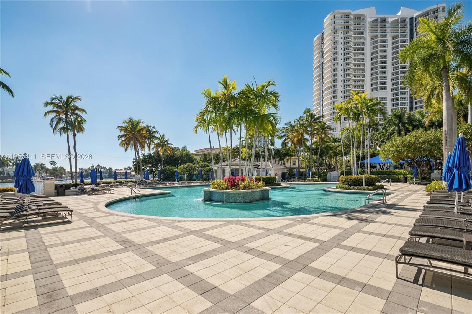 ATLANTIC I AT THE POINT C - Residential