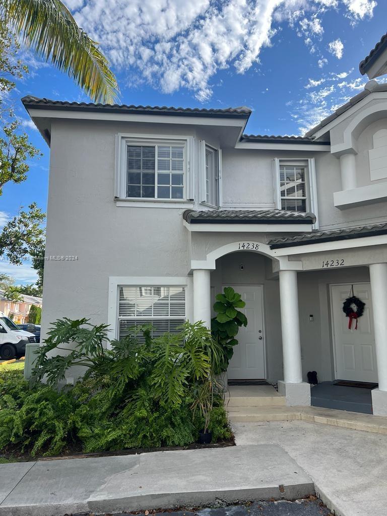 BONITA VILLAS CONDO - Residential Lease