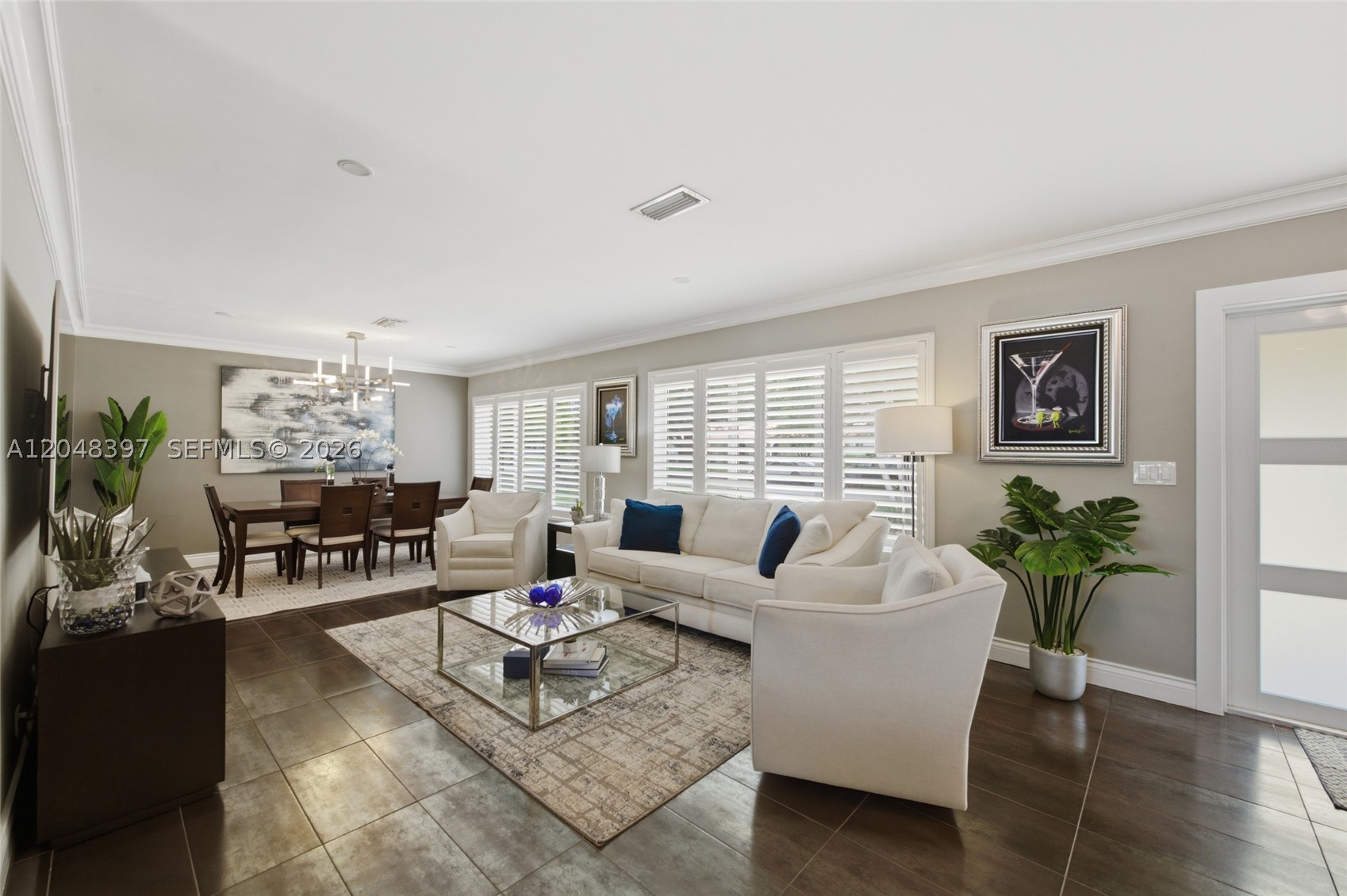 PLANTATIONS SECLUDED GARD - Residential