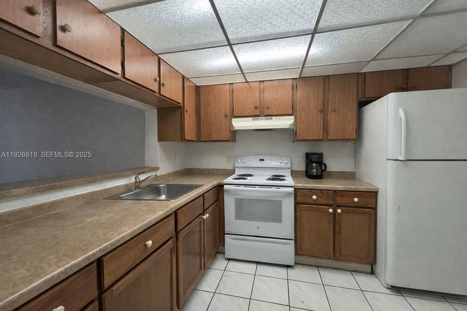 POINT SOUTH CONDO - Residential