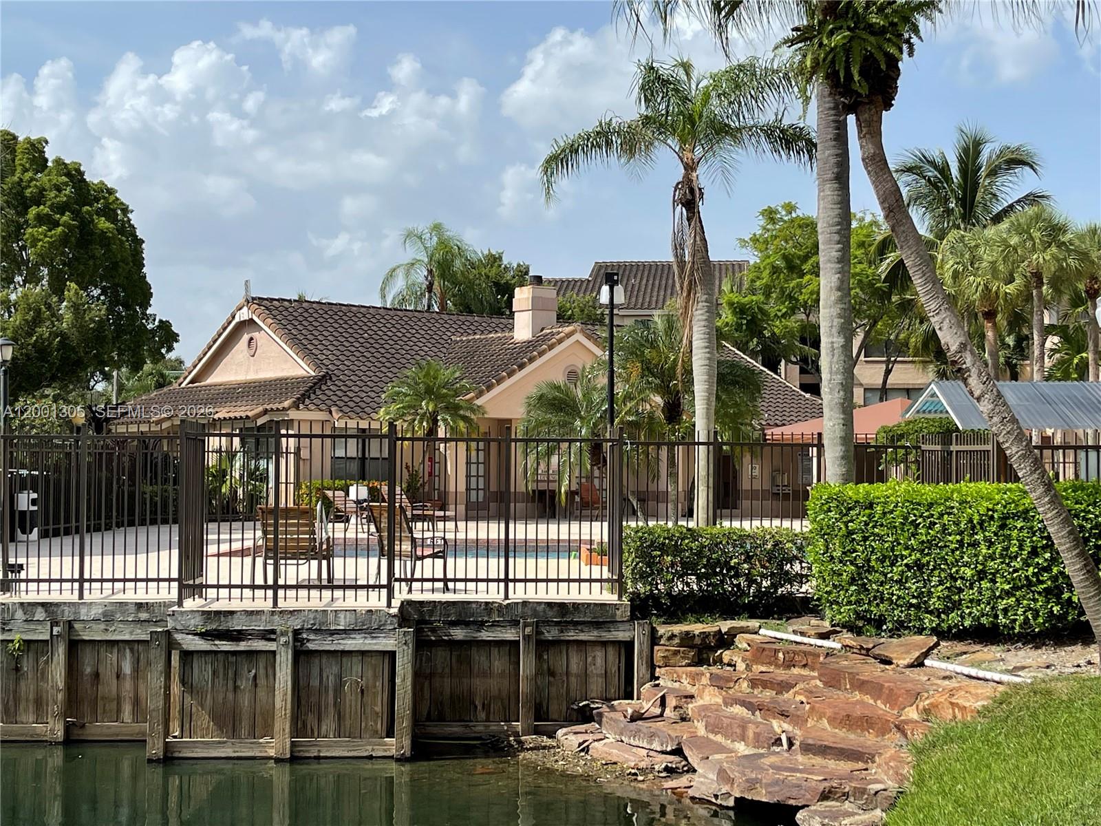SUNDANCE AT DAVIE CONDO - Residential