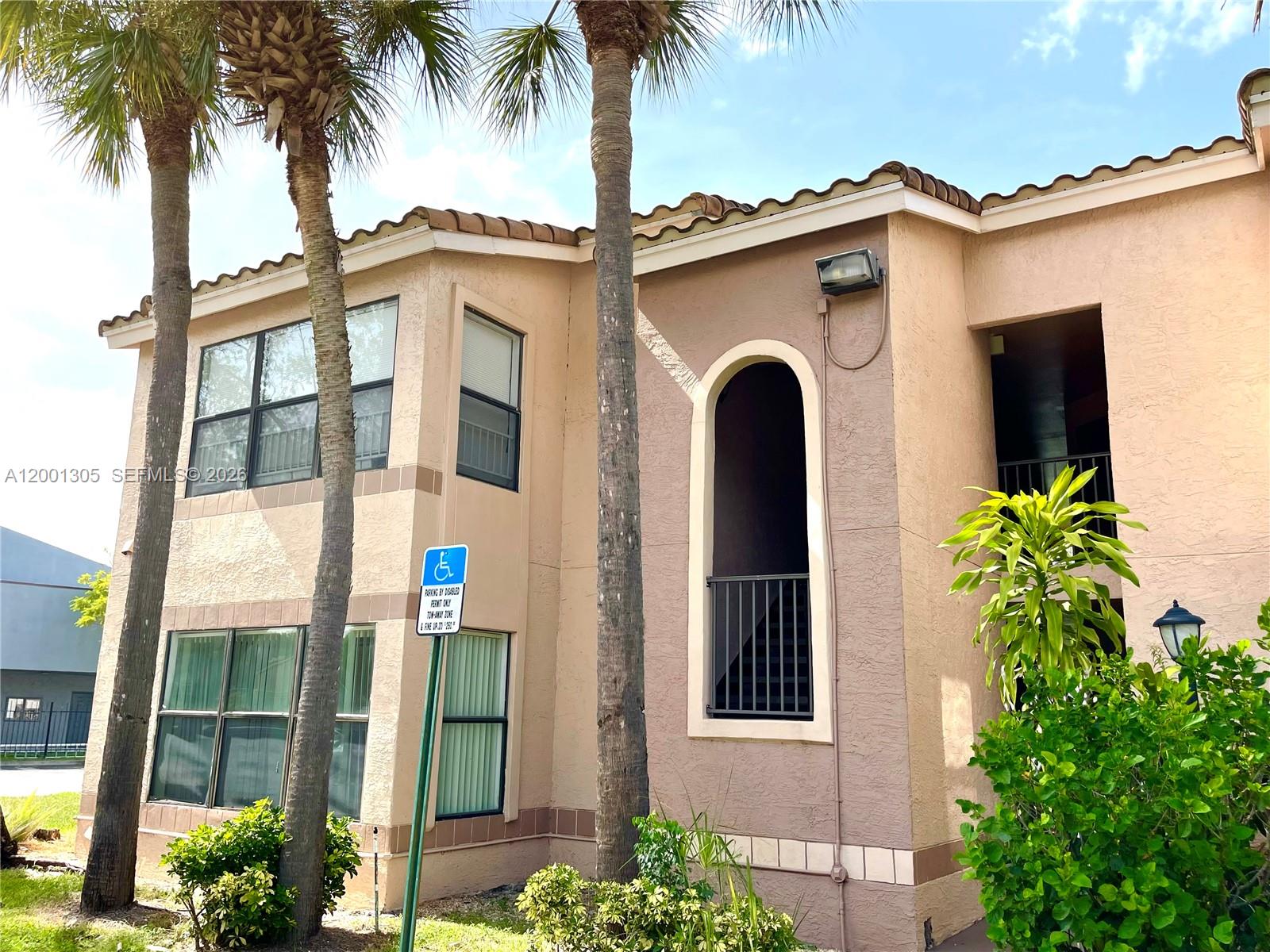 SUNDANCE AT DAVIE CONDO - Residential