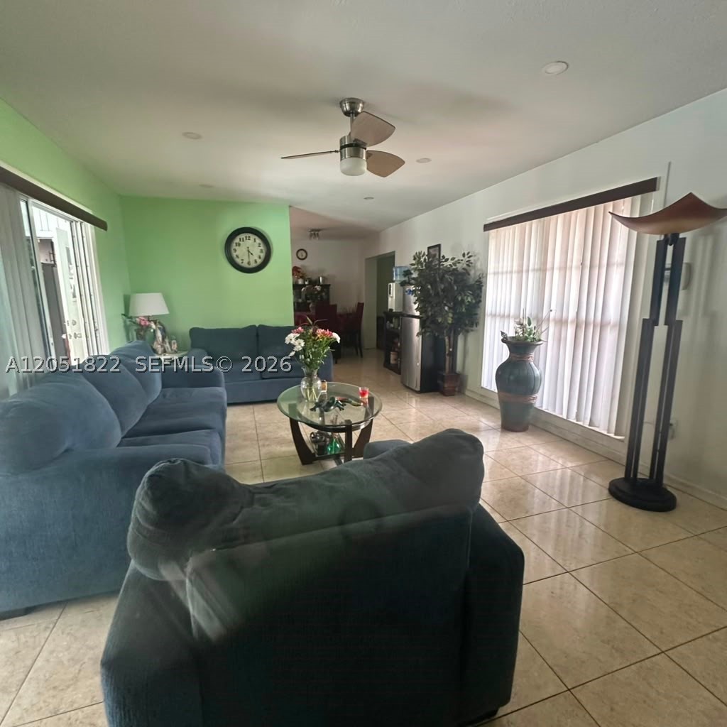 SCOTT LAKE MANOR SEC 2 - Residential