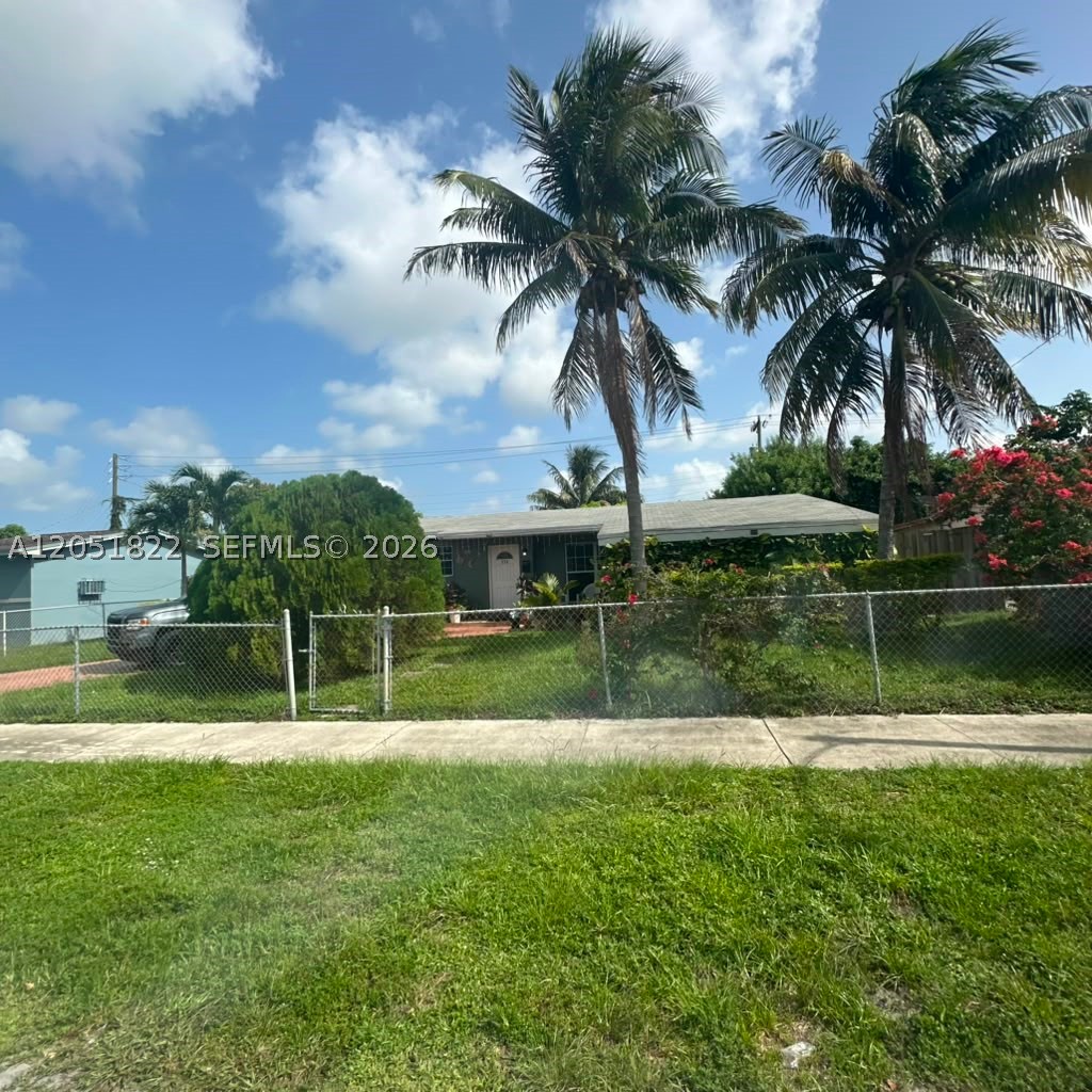 SCOTT LAKE MANOR SEC 2 - Residential