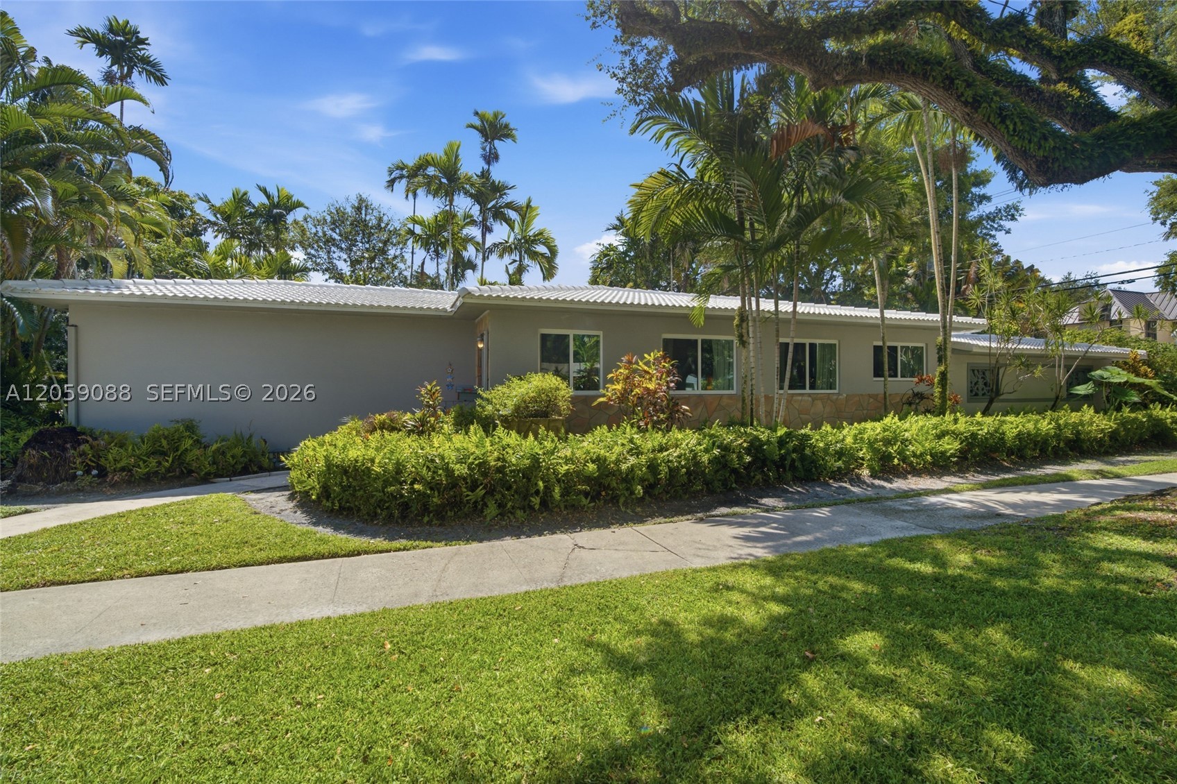 MIAMI SHORES SEC 3 - Residential