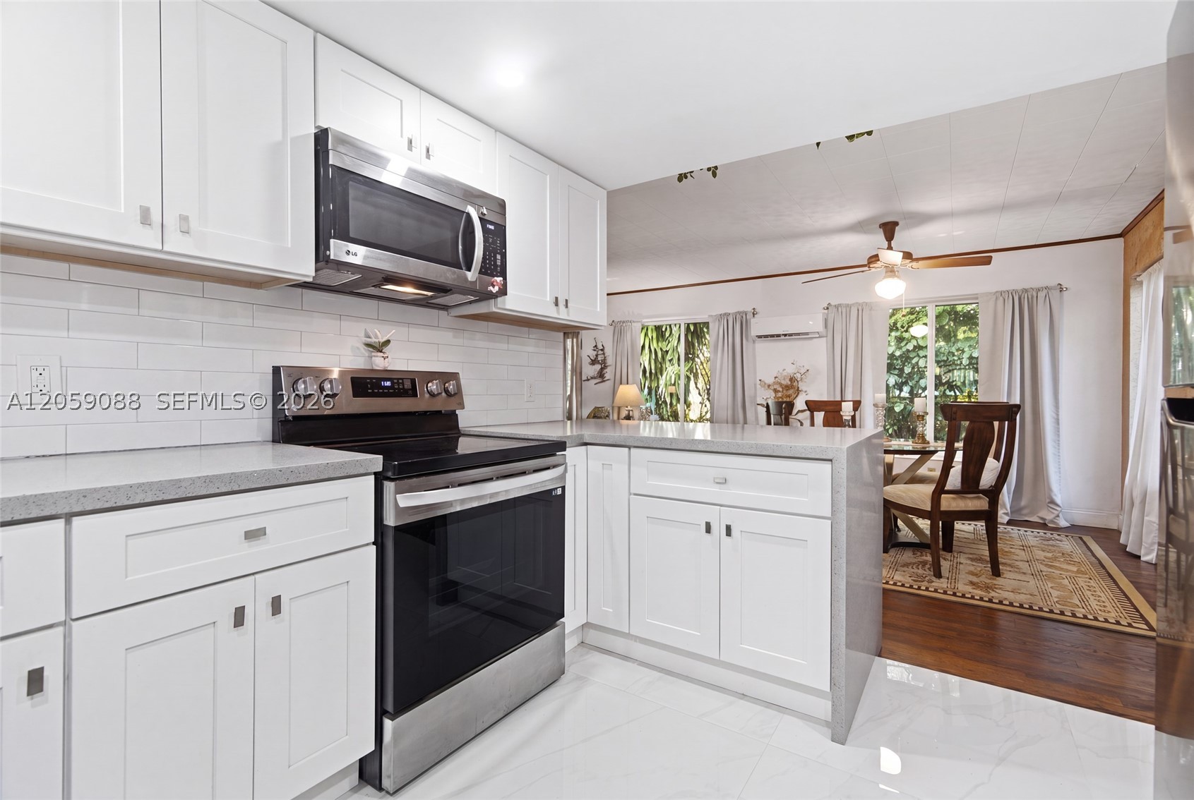 MIAMI SHORES SEC 3 - Residential