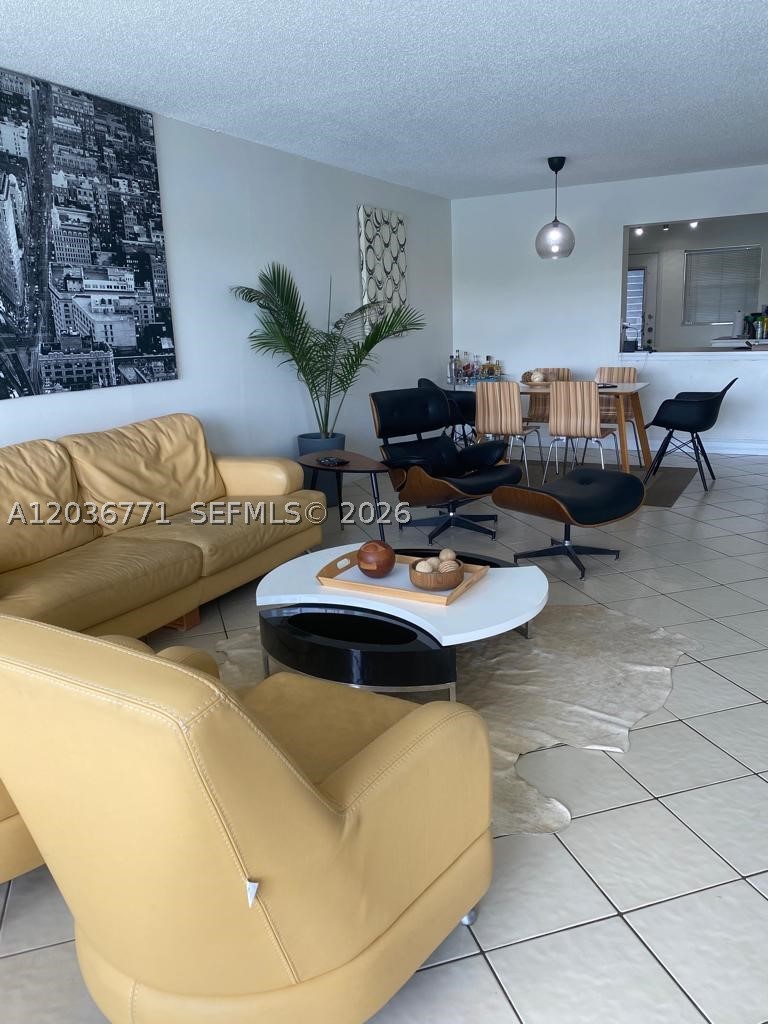 AZURE LAKE CONDO - Residential Lease